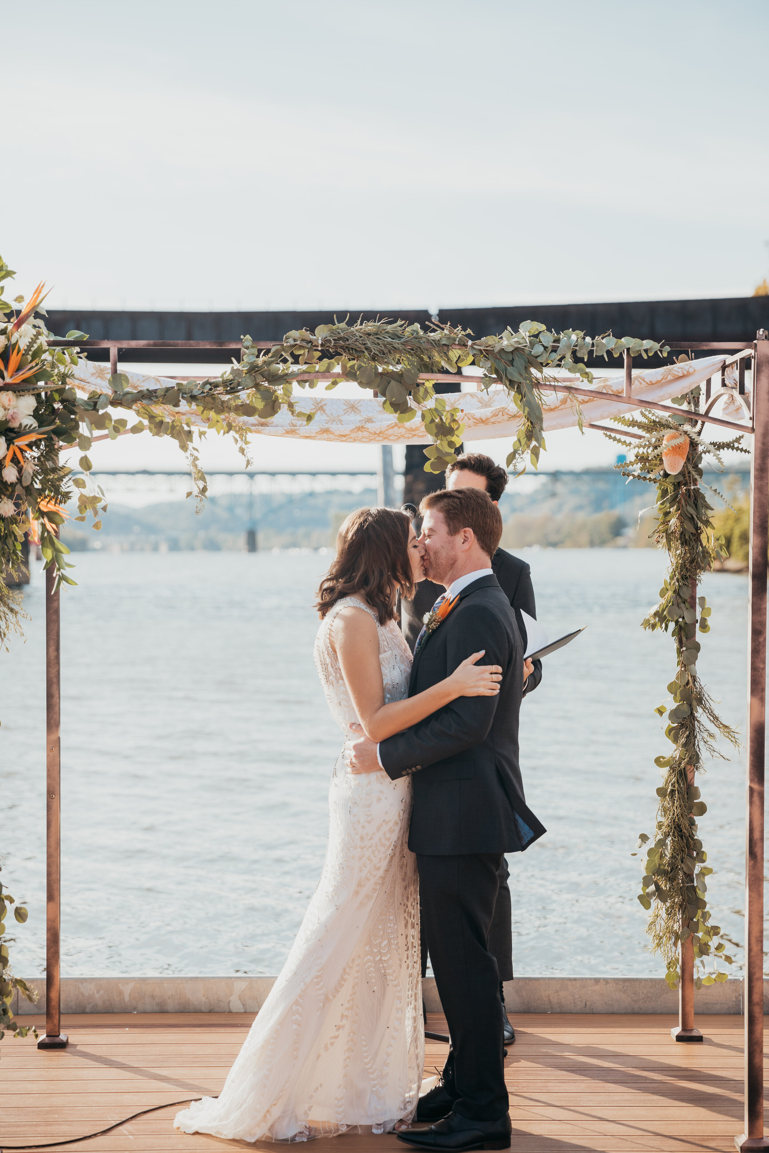 Pittsburgh wedding photography - Riverfront wedding-613.jpg