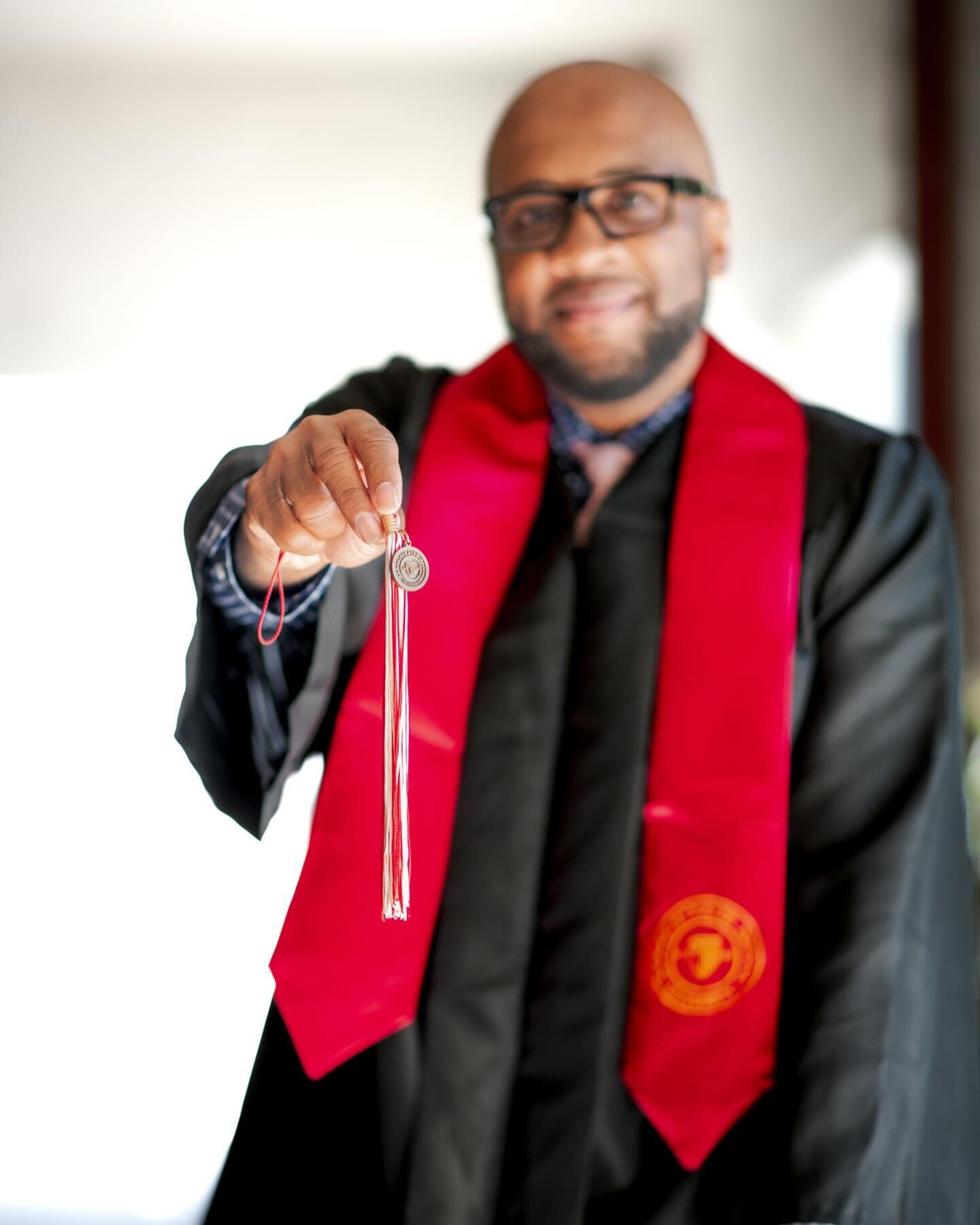 back when it was sunny and warm, anthony got his degree!! 

as you prepare to embark on the next chapter of your life, it&rsquo;s important to capture this special moment with memorable photos that will last a lifetime.

since you&rsquo;re indoors st