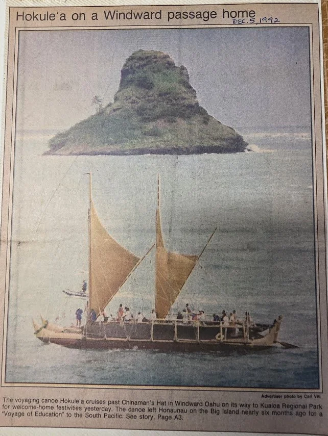  Hokule'a cruises past Chinaman's in 1992. 