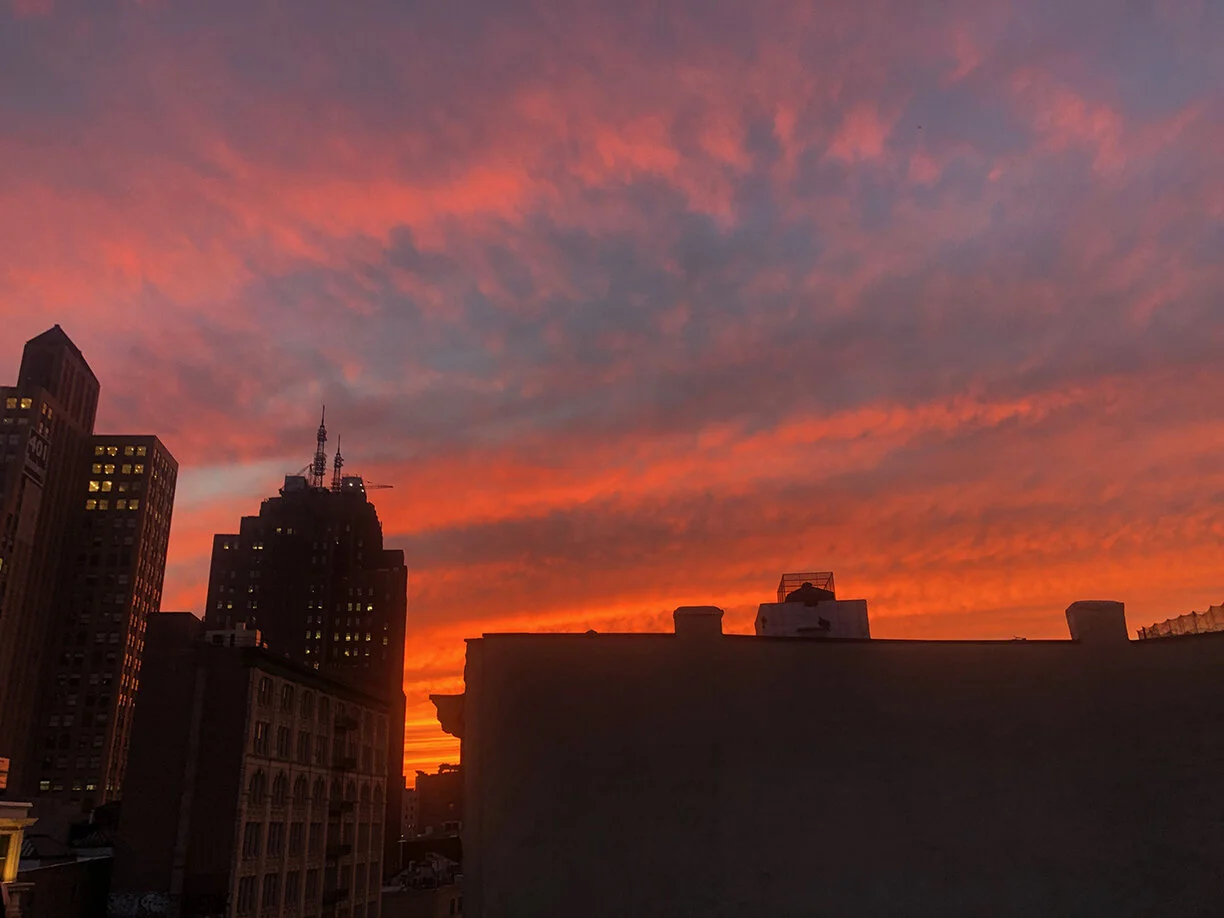 AtardecerRojo.jpg