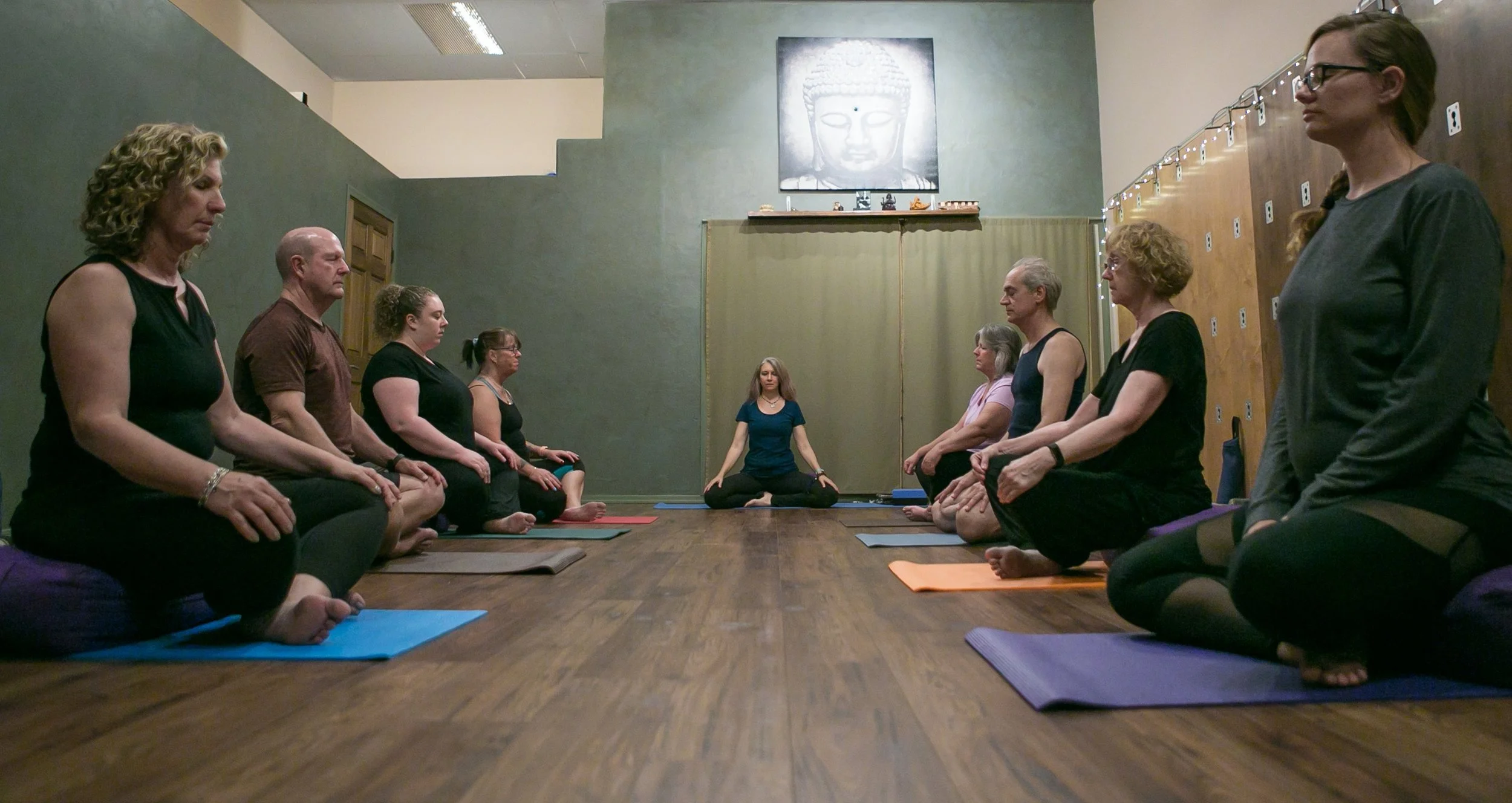 10-30-18_WIDE_LyndiRivers_Yoga_KathleenDreierPhotography_IMG_0013.jpg