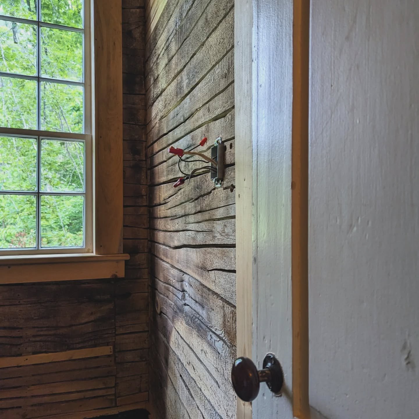Current project: restoring this room in our 1810 New England cape that was damaged by fire. 

We found this historic 9 over 6 sash window with wavy glass at @oldhousepartsco and constructed new jambs and trim fastened with Tremont cut nails. The hist