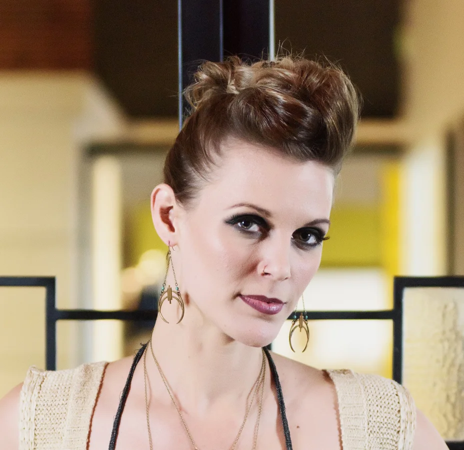 ESM2000-Spirit-Naja-Earrings.jpg