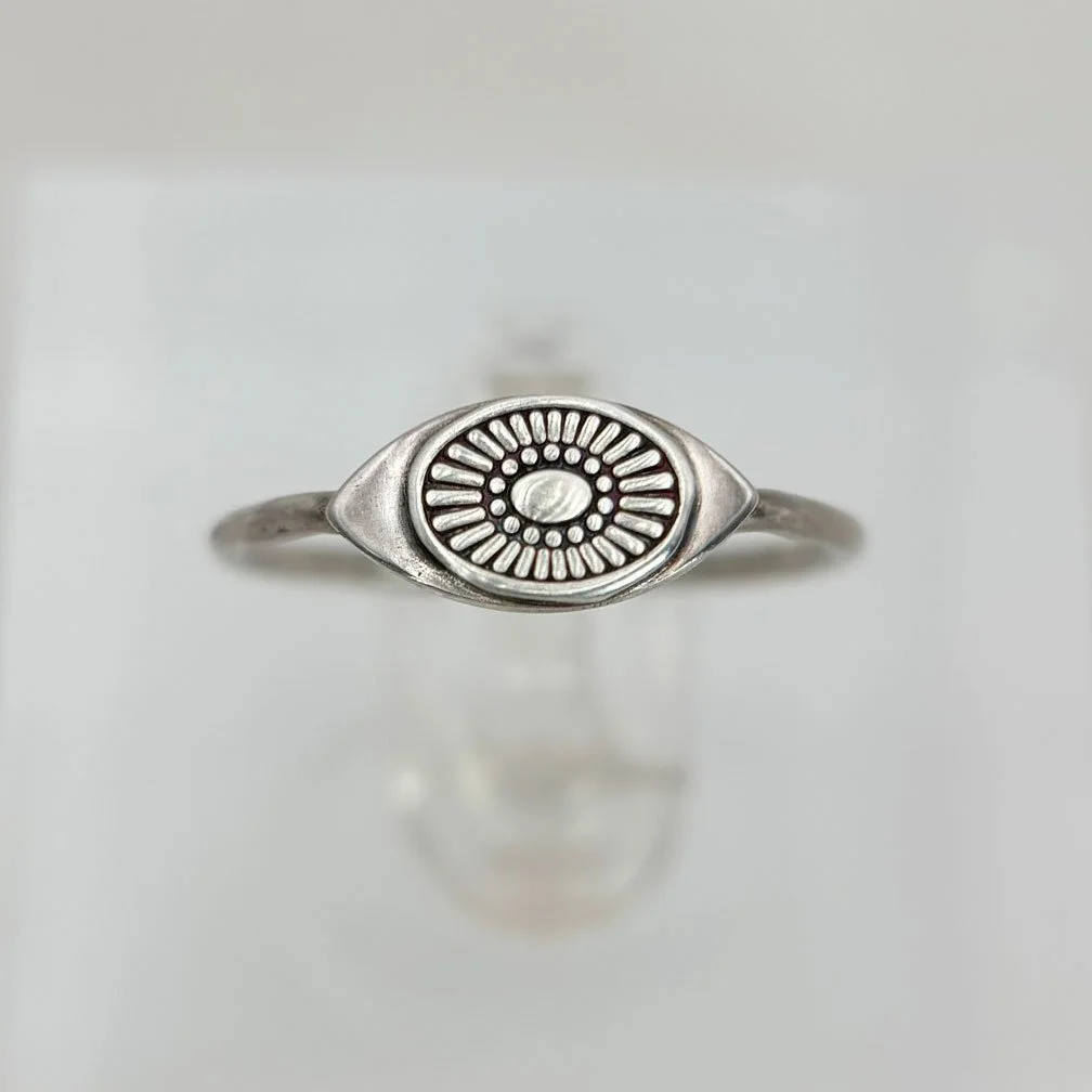 Cosmic-eye-ring-silver.jpg
