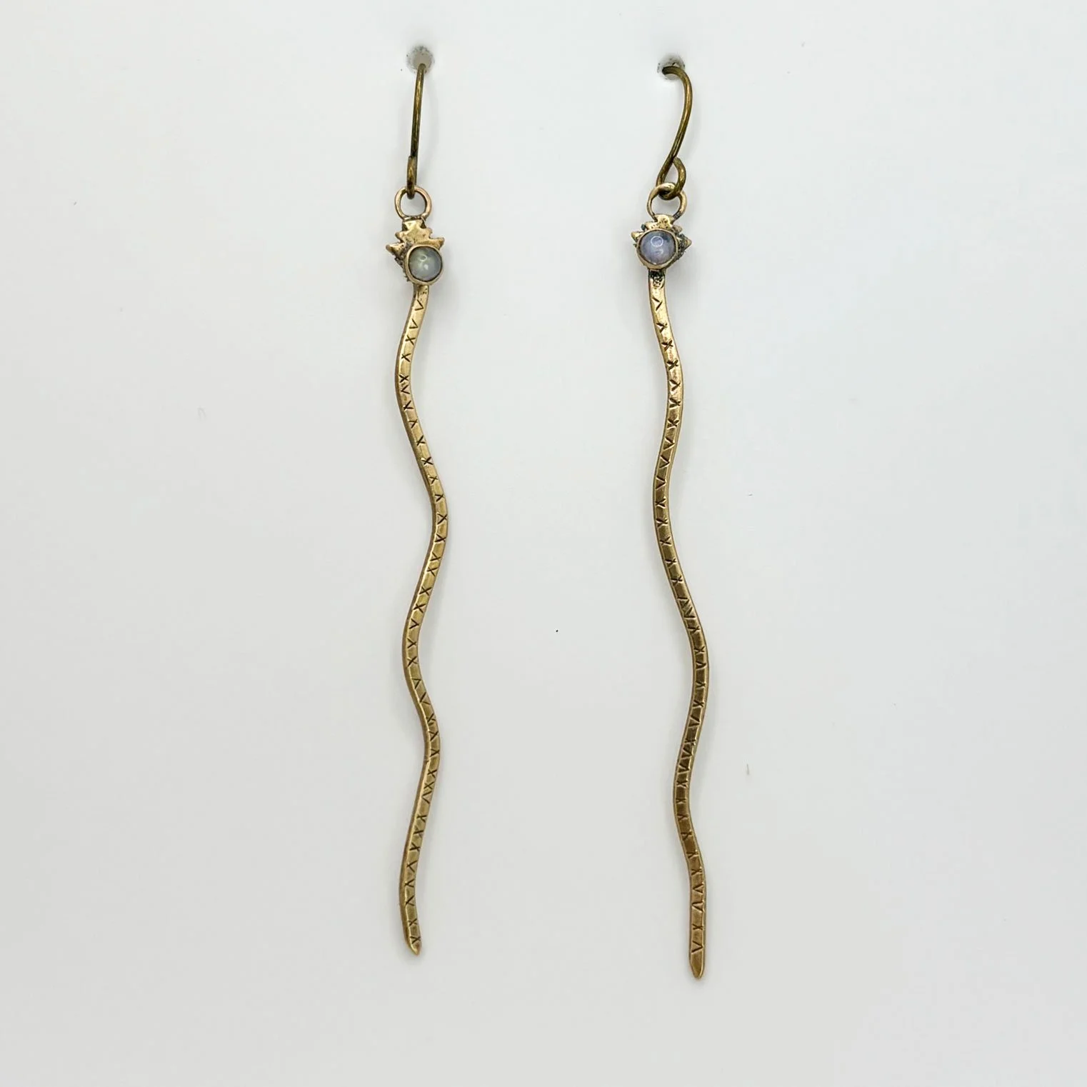 Crete-earrings-gold.jpg