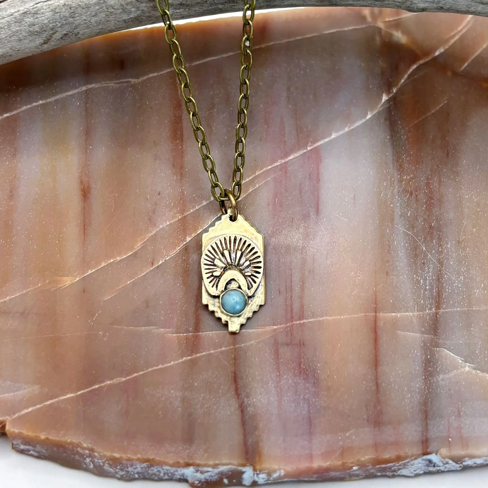 Terra-necklace-gold.jpg