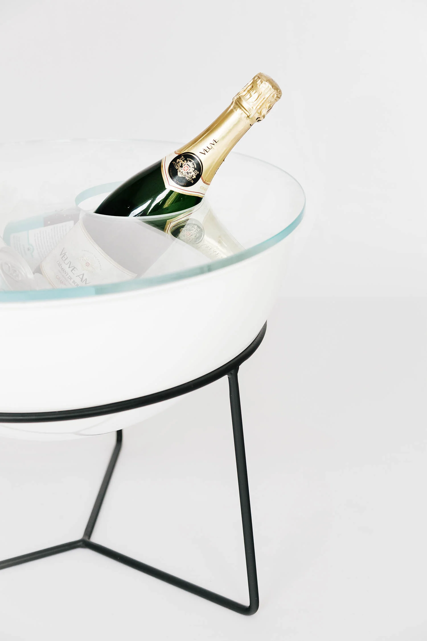 Everything Table: Ice Bucket