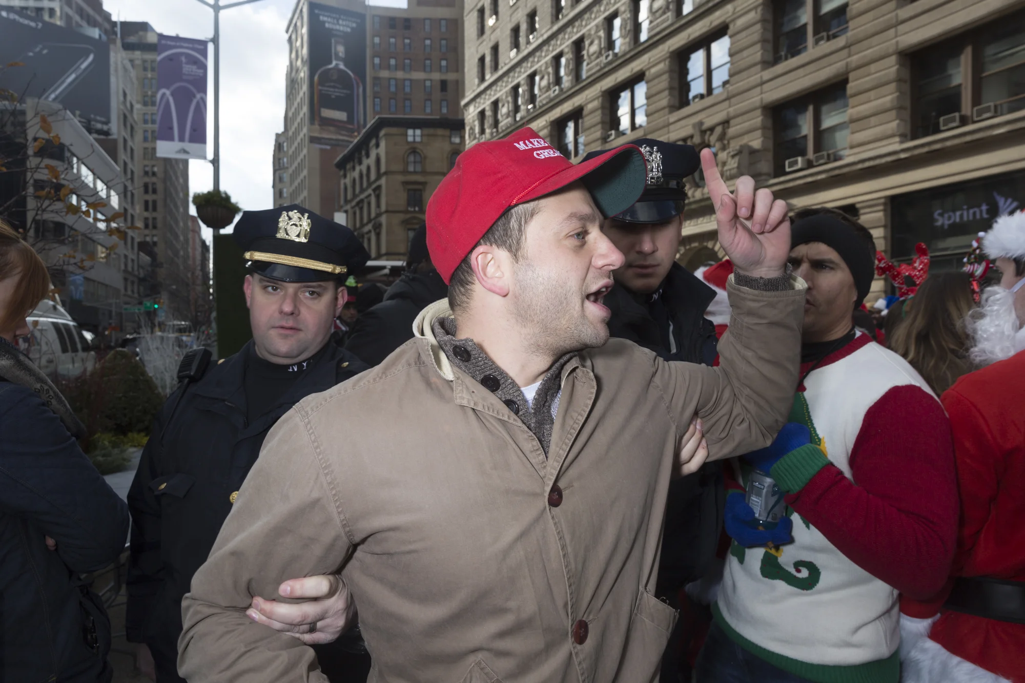 Santa-Con-5.jpg