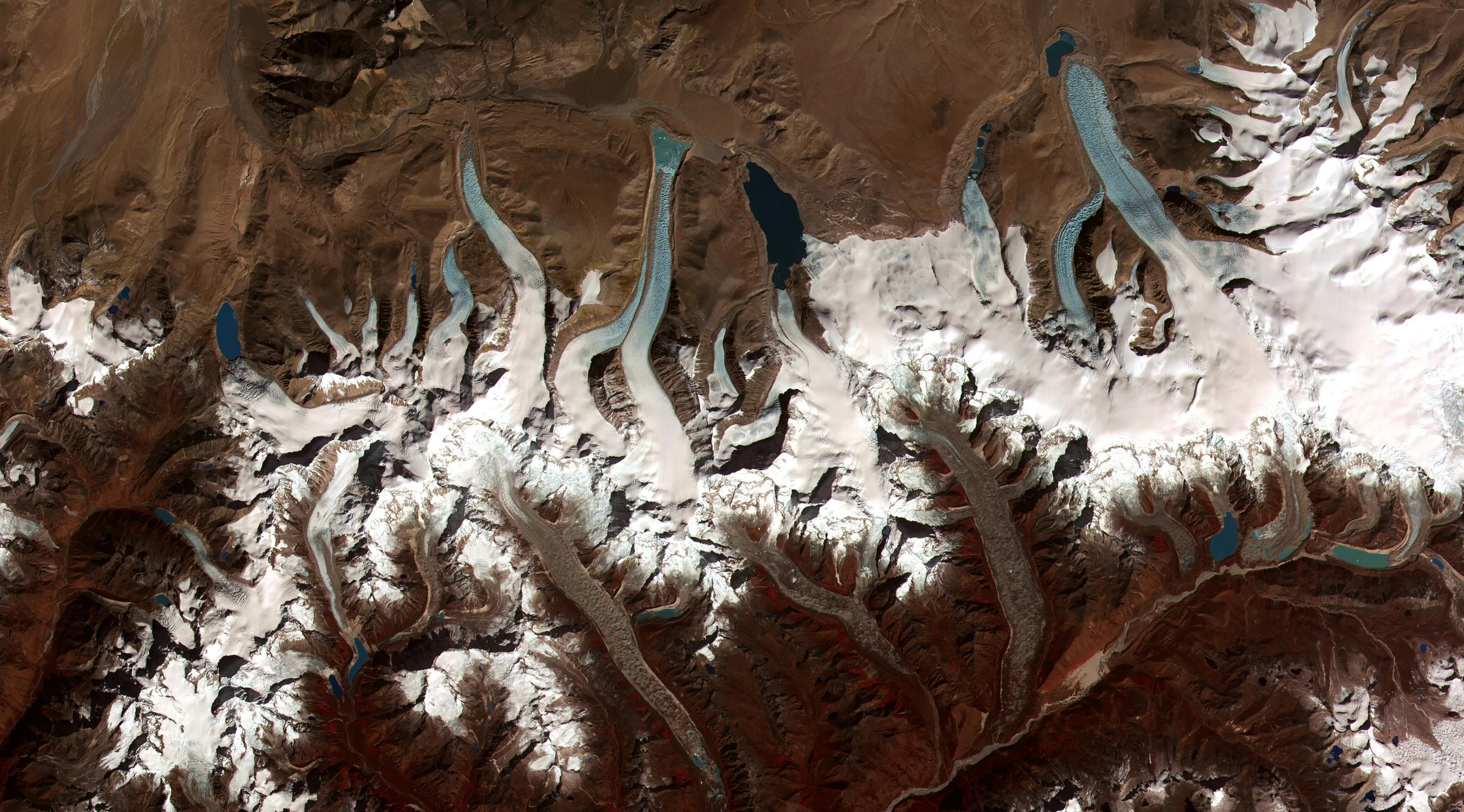 Glacial_lakes,_Bhutan.jpg