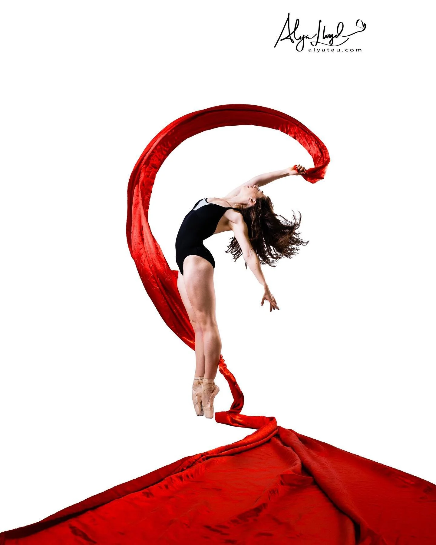 Meet Coleen, the graceful ballerina whose every move is a work of art. She effortlessly creates a mesmerizing shape that leaves us in awe. Captured beautifully by Alyatau Photography. 

💃@_colleengrace 
📷 @alyatau 

#Ballerina #Dance #Graceful #Red