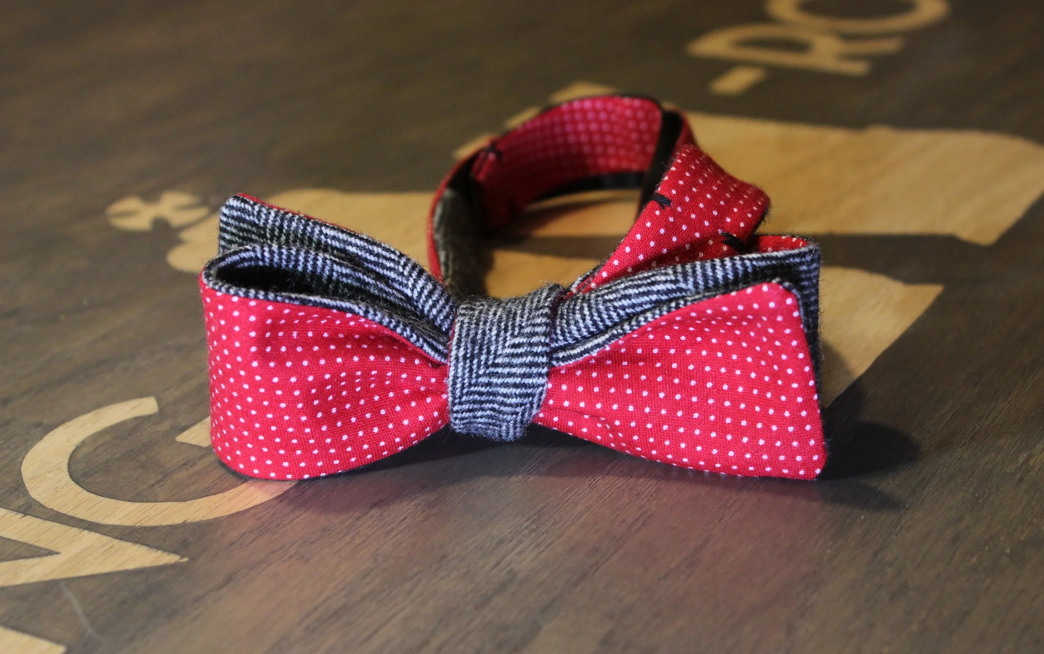 THE SMITH (Red)