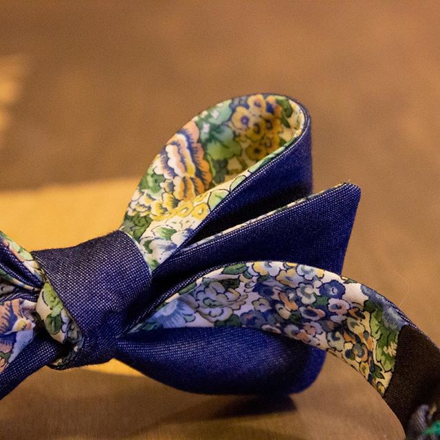 Design = Art. &ldquo;THE GARDEN COLLECTION .&quot; Available now at Kingnrook.com
.
.
.
.
.
.
.
.
#bowtie  #bowties #oneofakind #bespoke #brooklynfashion #custom #dandy #freestyle #kingnrook #bowtielove