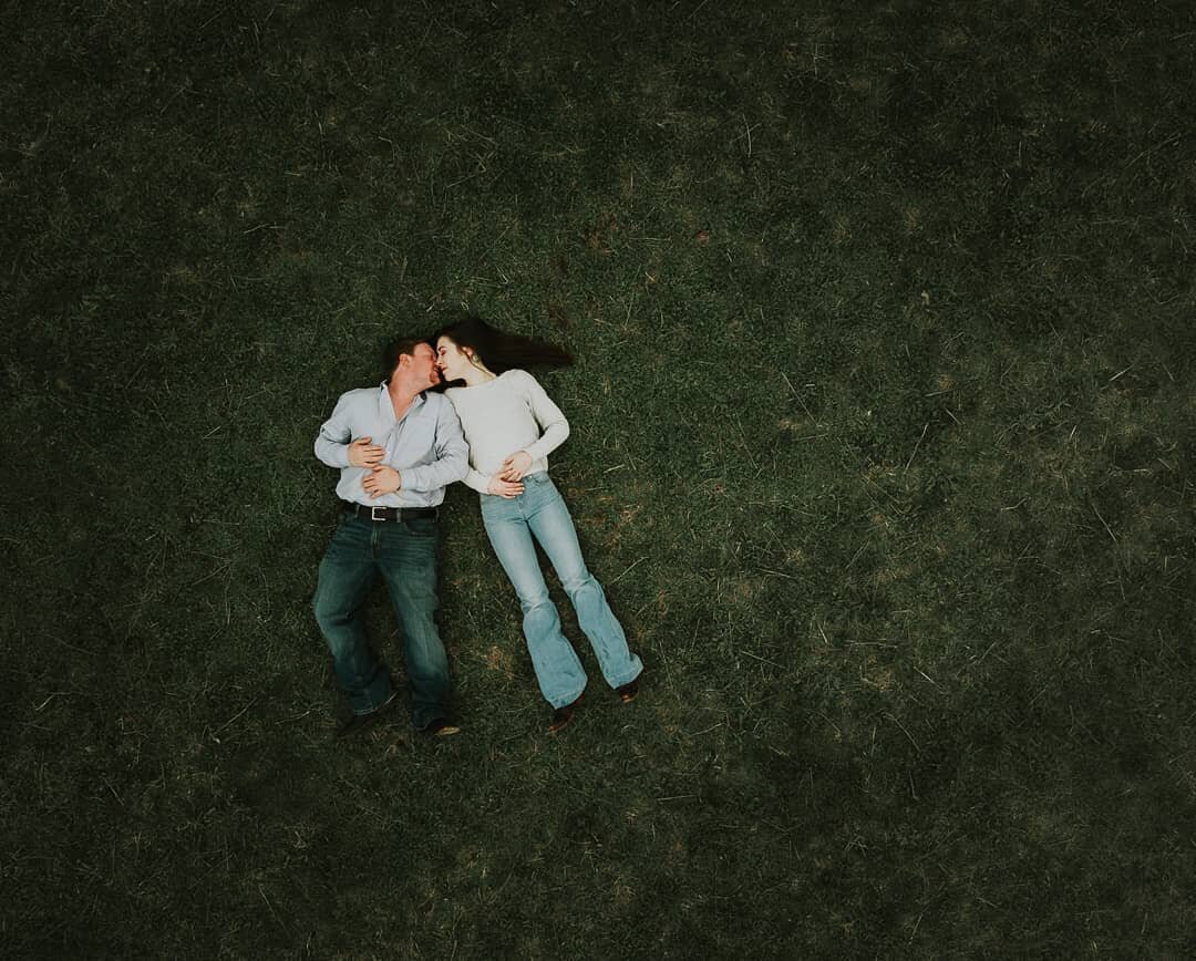 The absolute best part of my job is to see nervous couples slowly relax throughout an engagement shoot. Trust me, most people don't work as professional models. A big part of my job is to help guide you through this process and my couples always tell