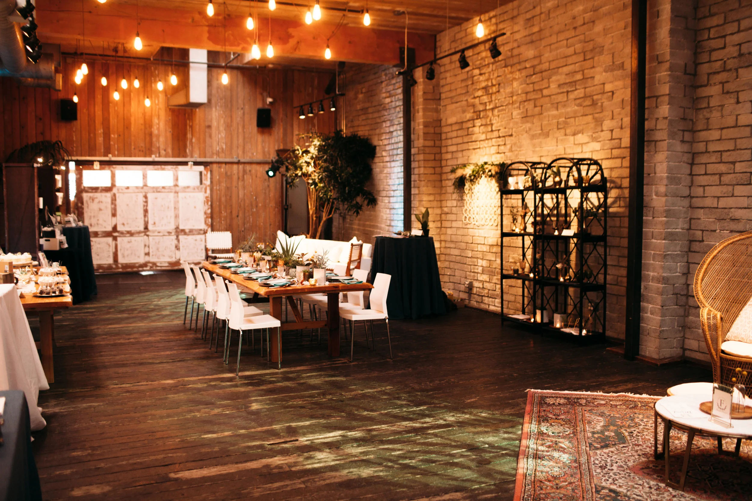 Sublime Stems | Within Sodo | I Do Sodo | Wedding Tour | Ginger Bee Events | M+L Photography