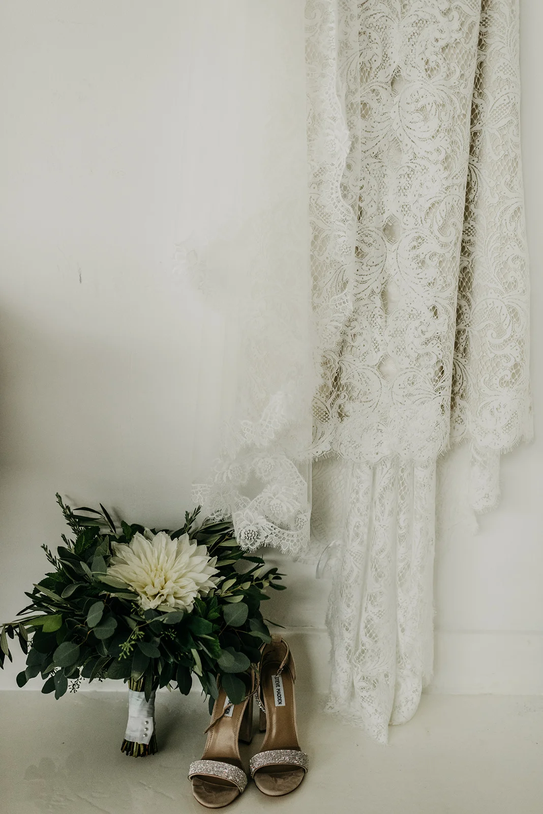 Sublime Stems | Within Sodo | Seattle | Laurken Kendall Photography