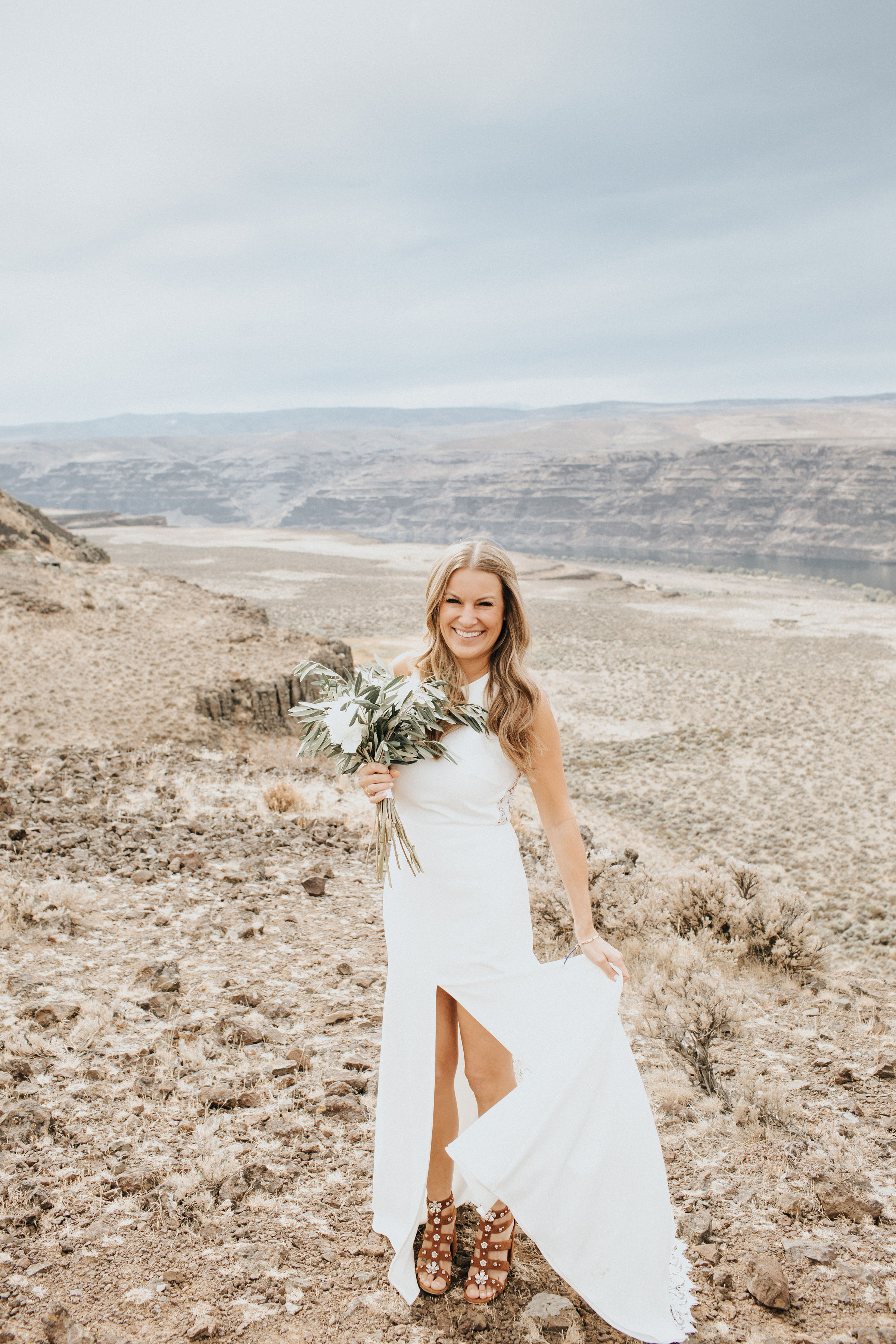 Sublime Stems | Cave B Inn | Eastern Washington | Poppi Photography