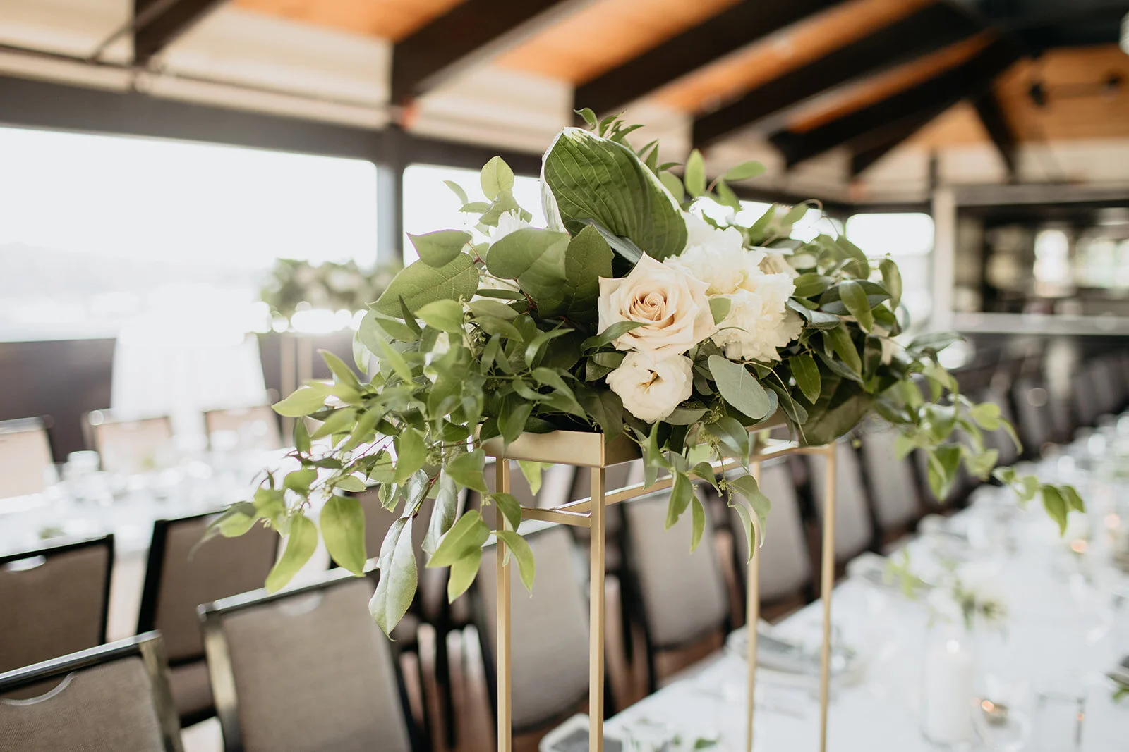 Sublime Stems | Justin Worrell Photography | Olympic Rooftop Pavillion | Wedding Wise