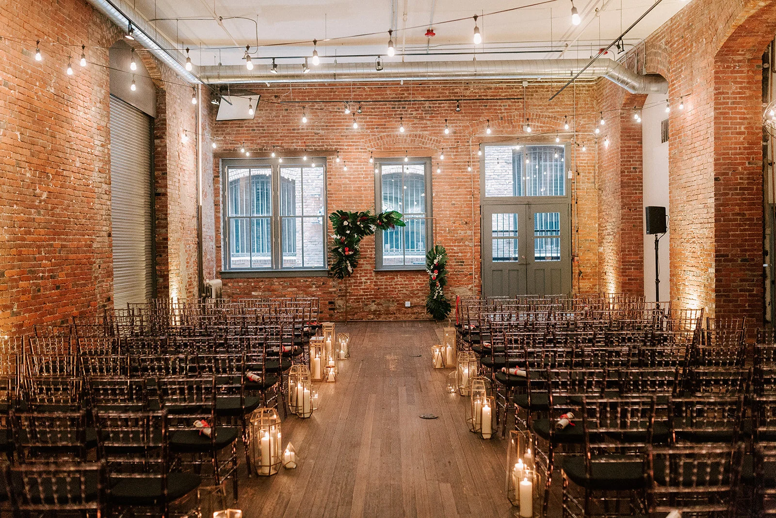 Sublime Stems | Luma Wedding Photography | Axis Pioneer Square | Seattle | Florist