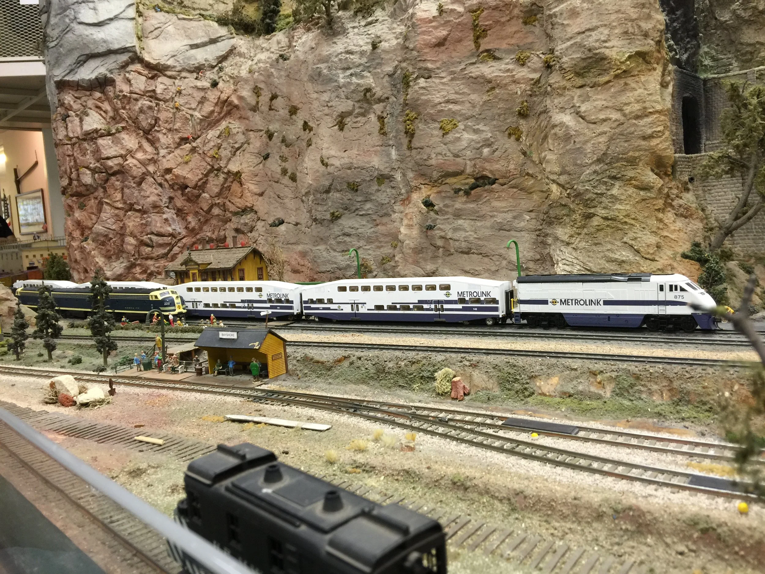 Metrolink at Little River