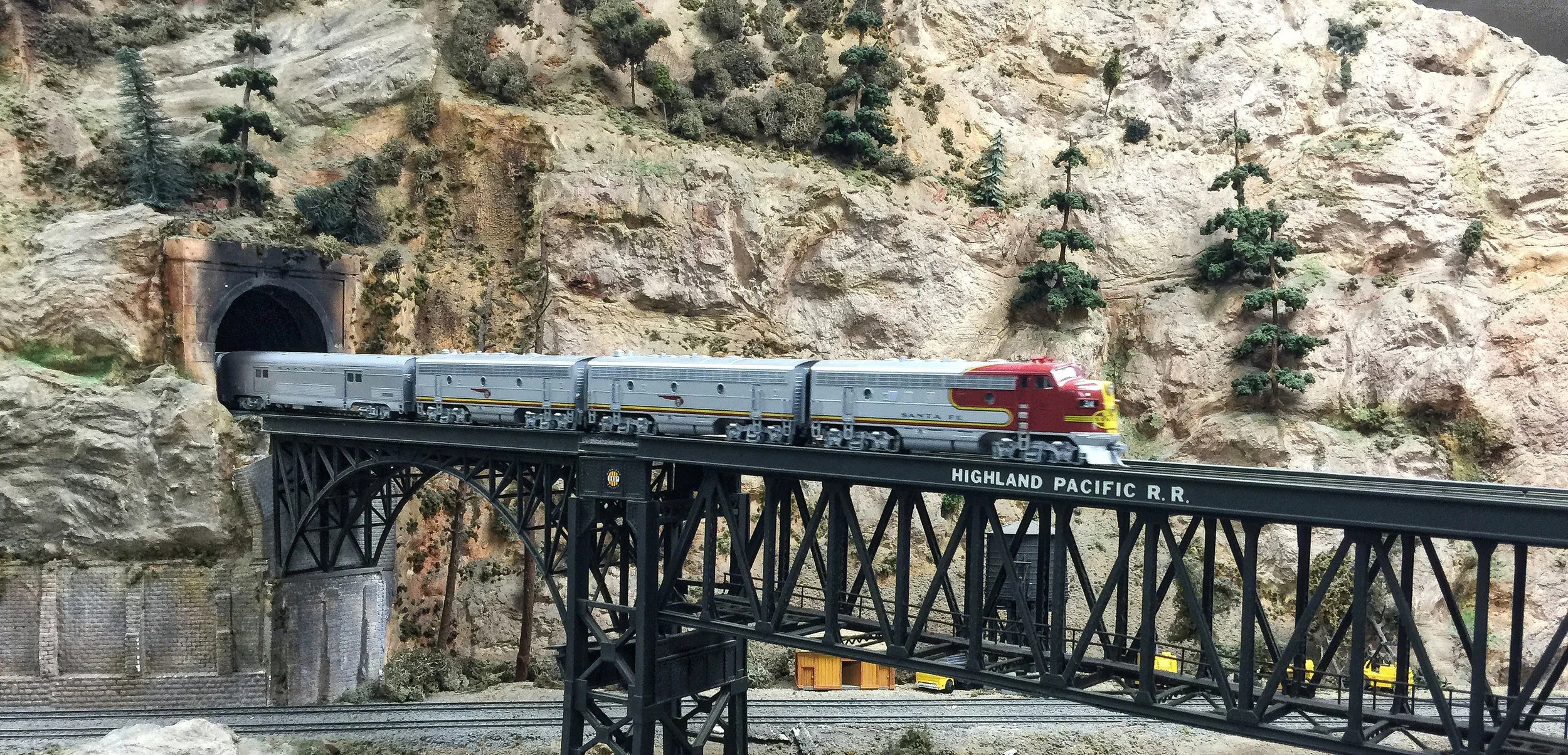 El Capitan on Boggs High Bridge. Arie Korporaal, Modeler
