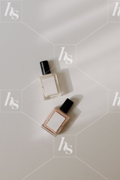 haute-stock-photography-subscription-beauty-mockups-collection-final-17.jpg