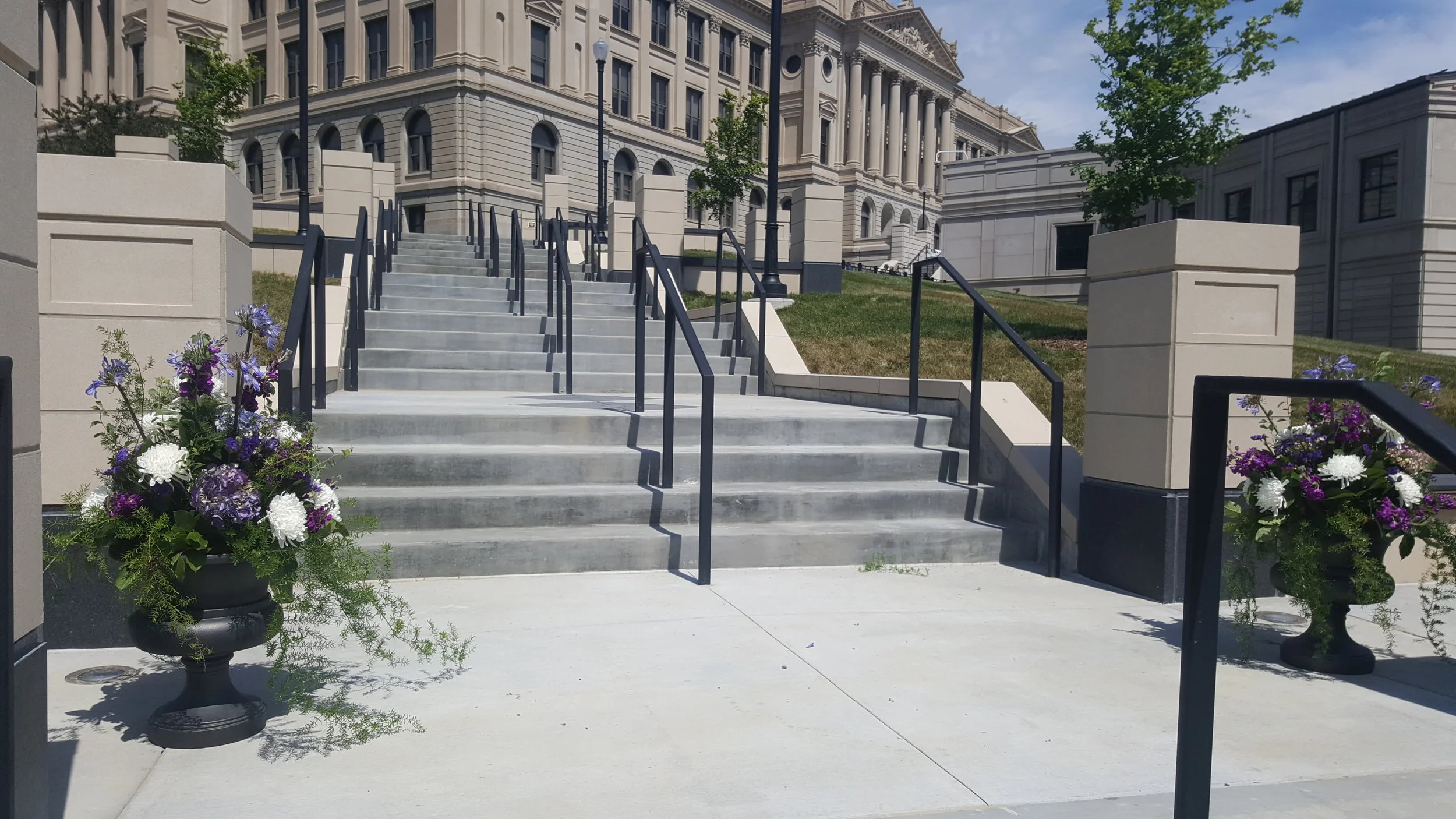 stair bottom.jpg