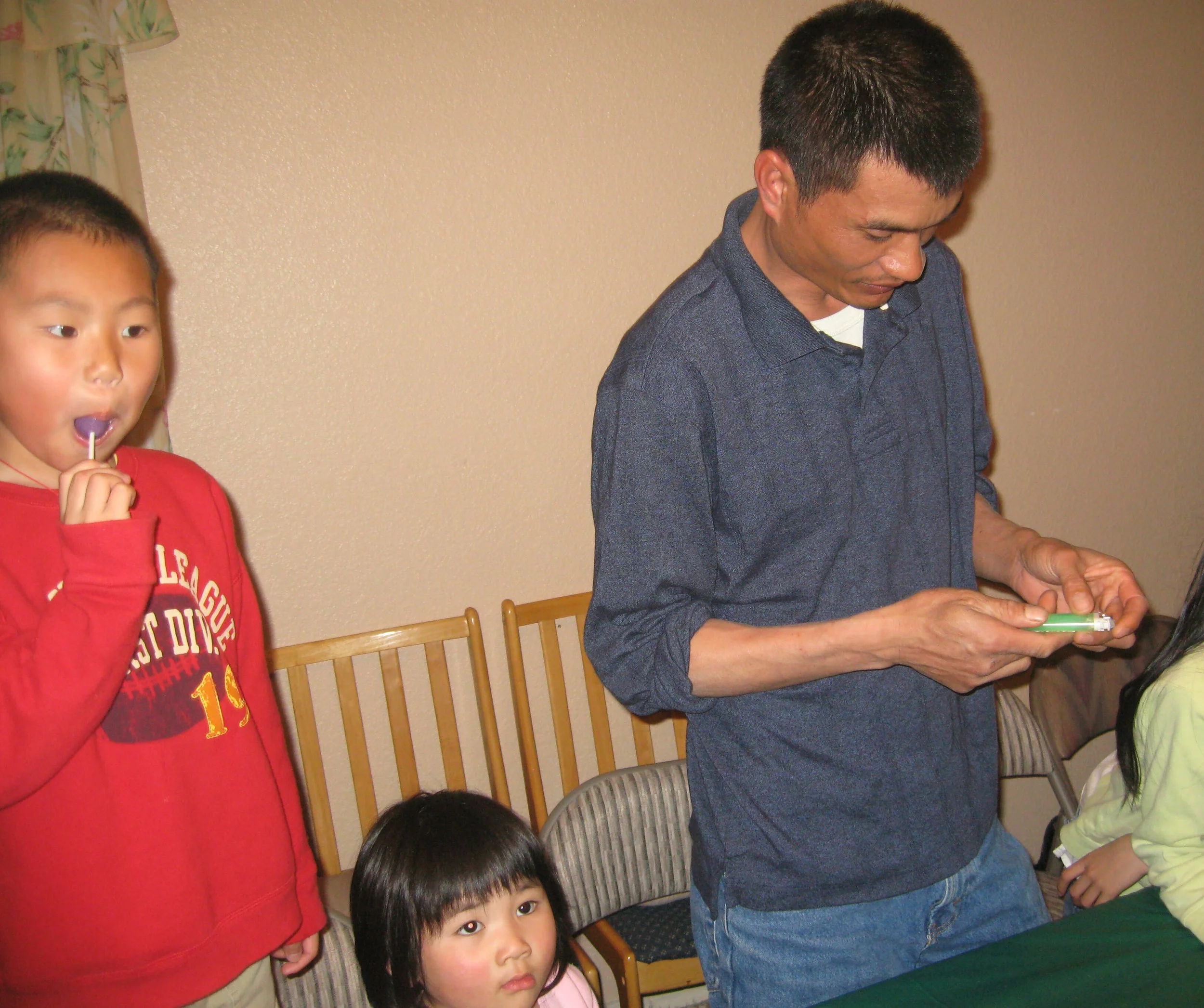 sinhbd002.jpg