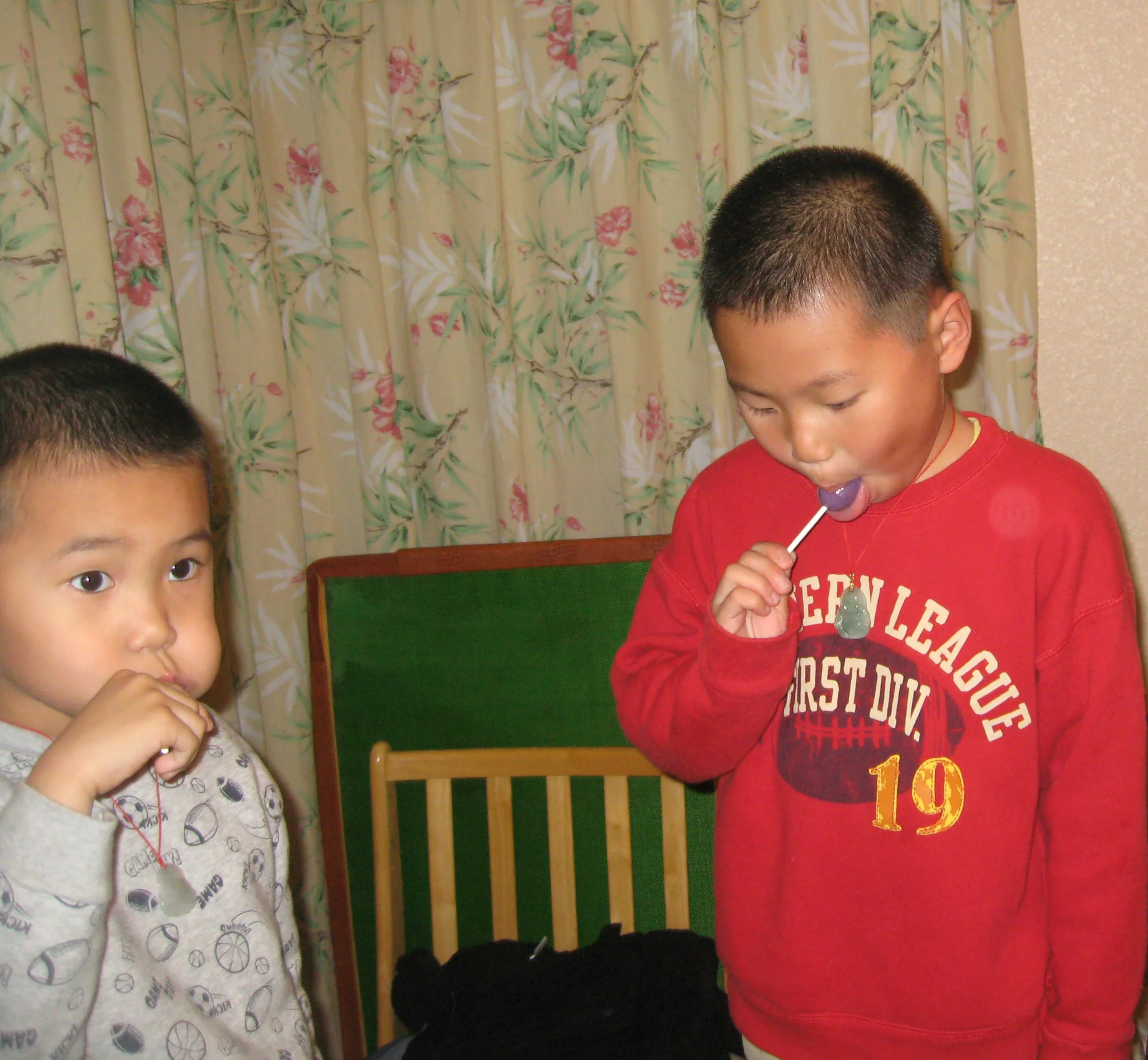 sinhbd004.jpg