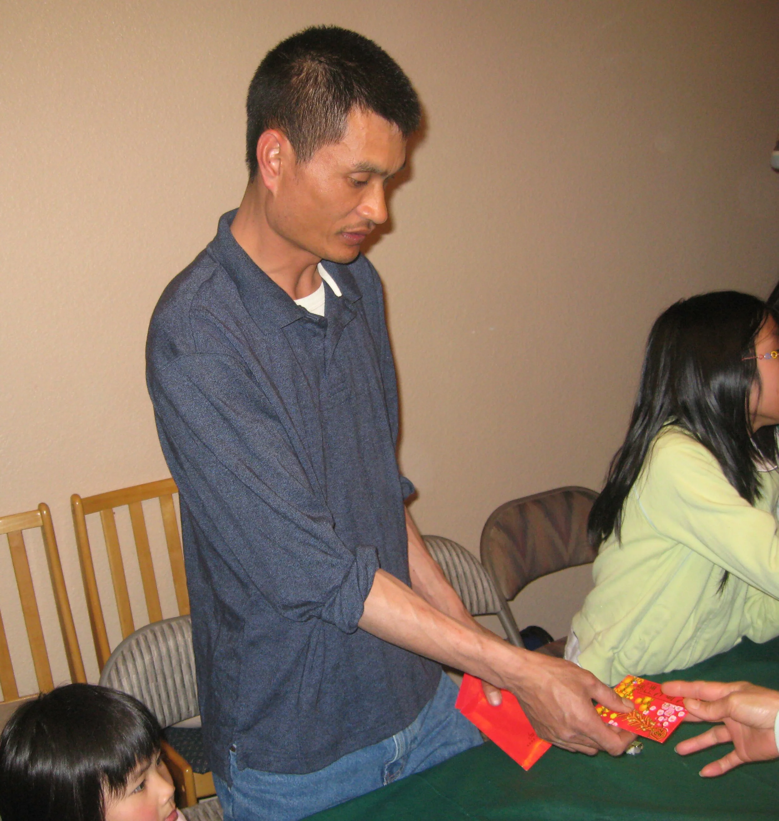 sinhbd008.jpg
