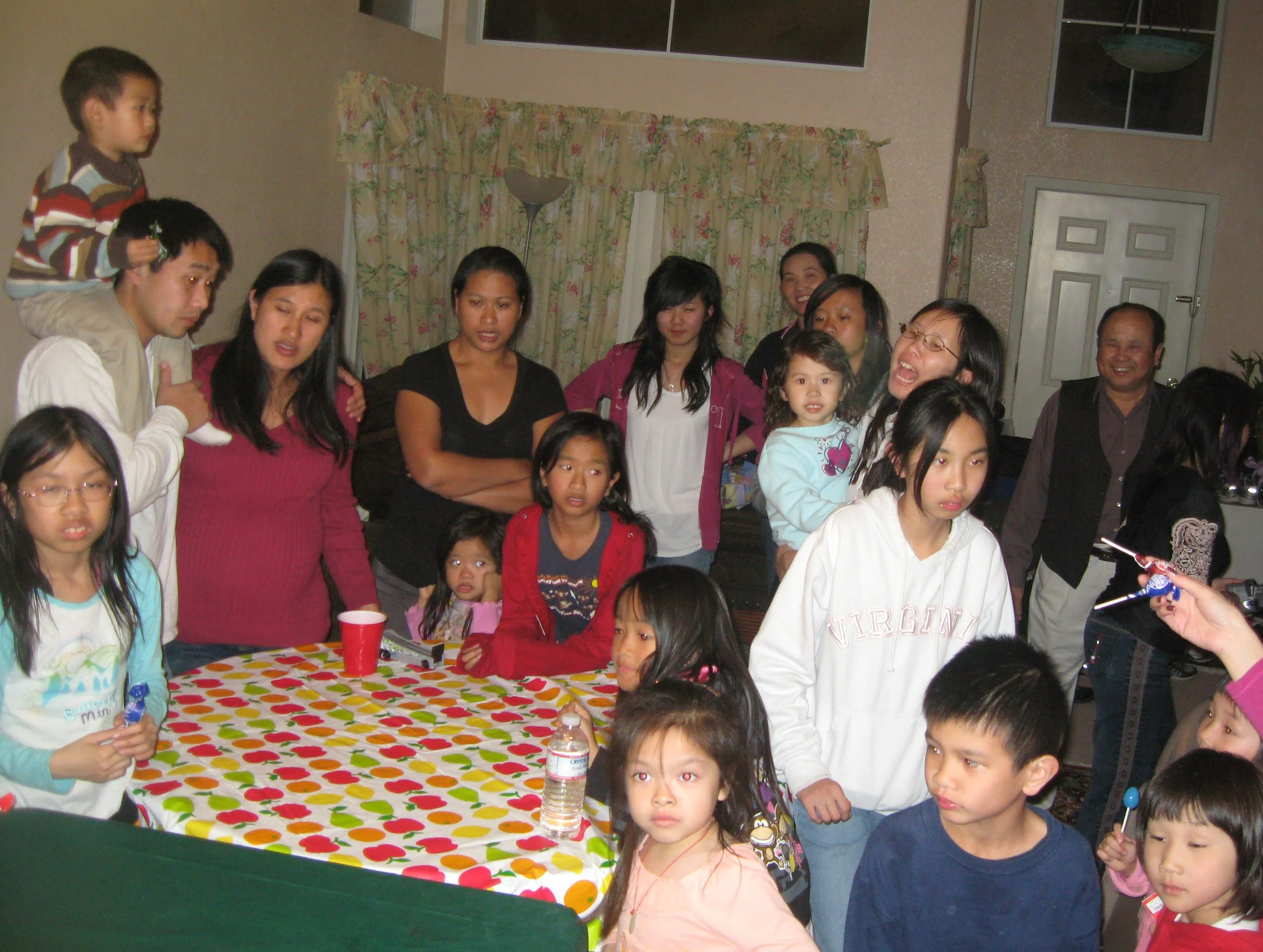 sinhbd009.jpg