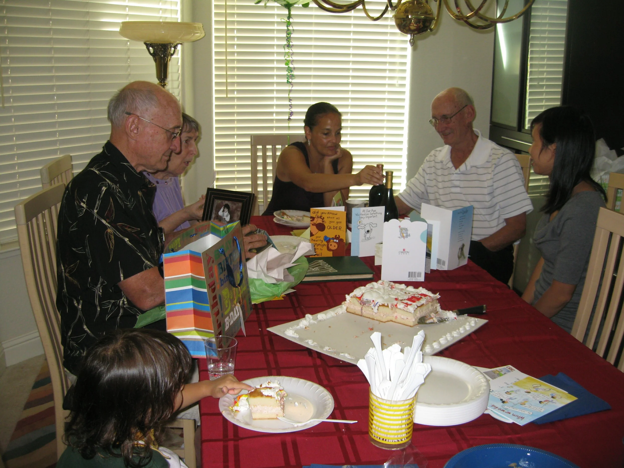 twinbday0900089.jpg