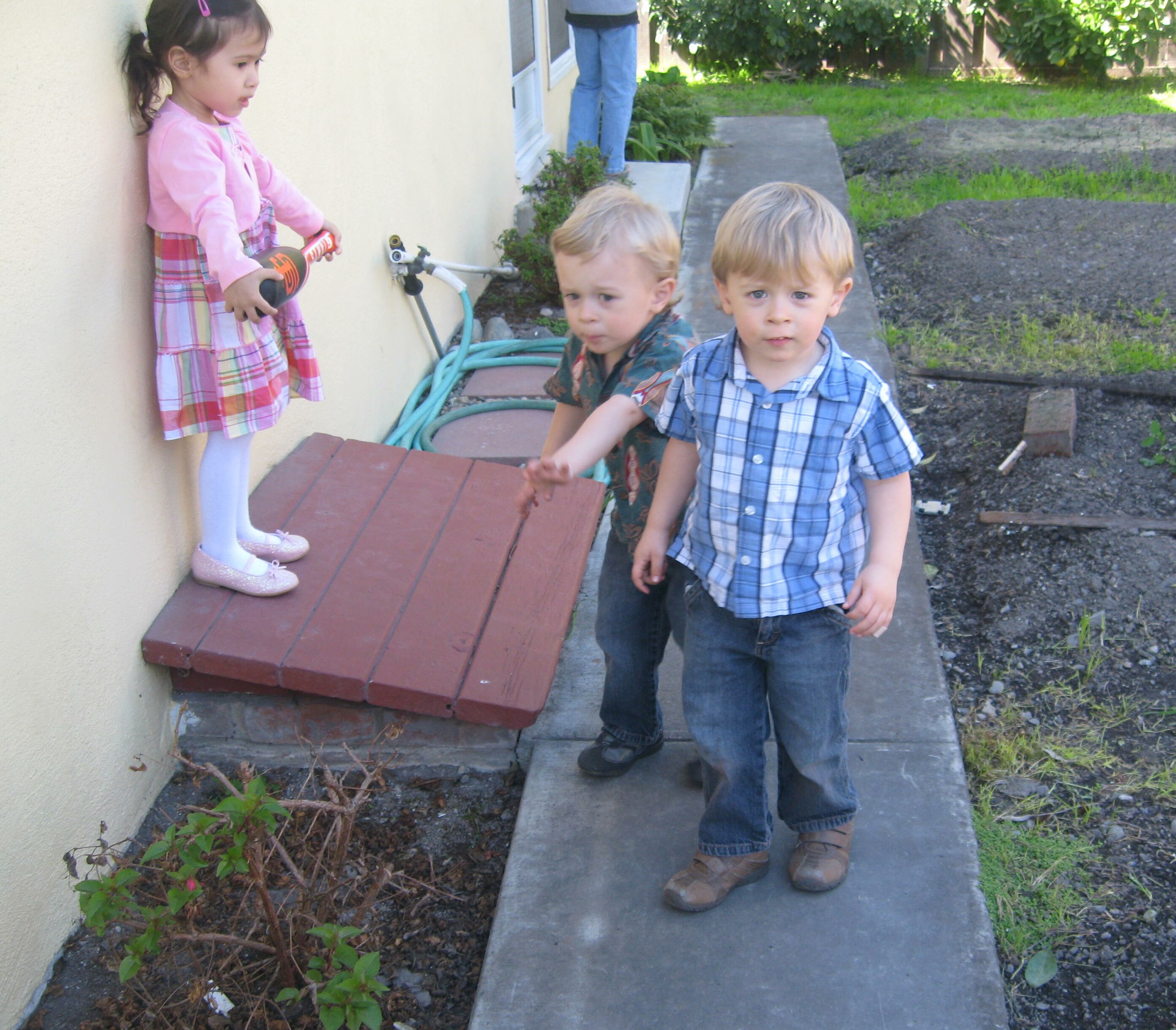 twins03bd040.jpg