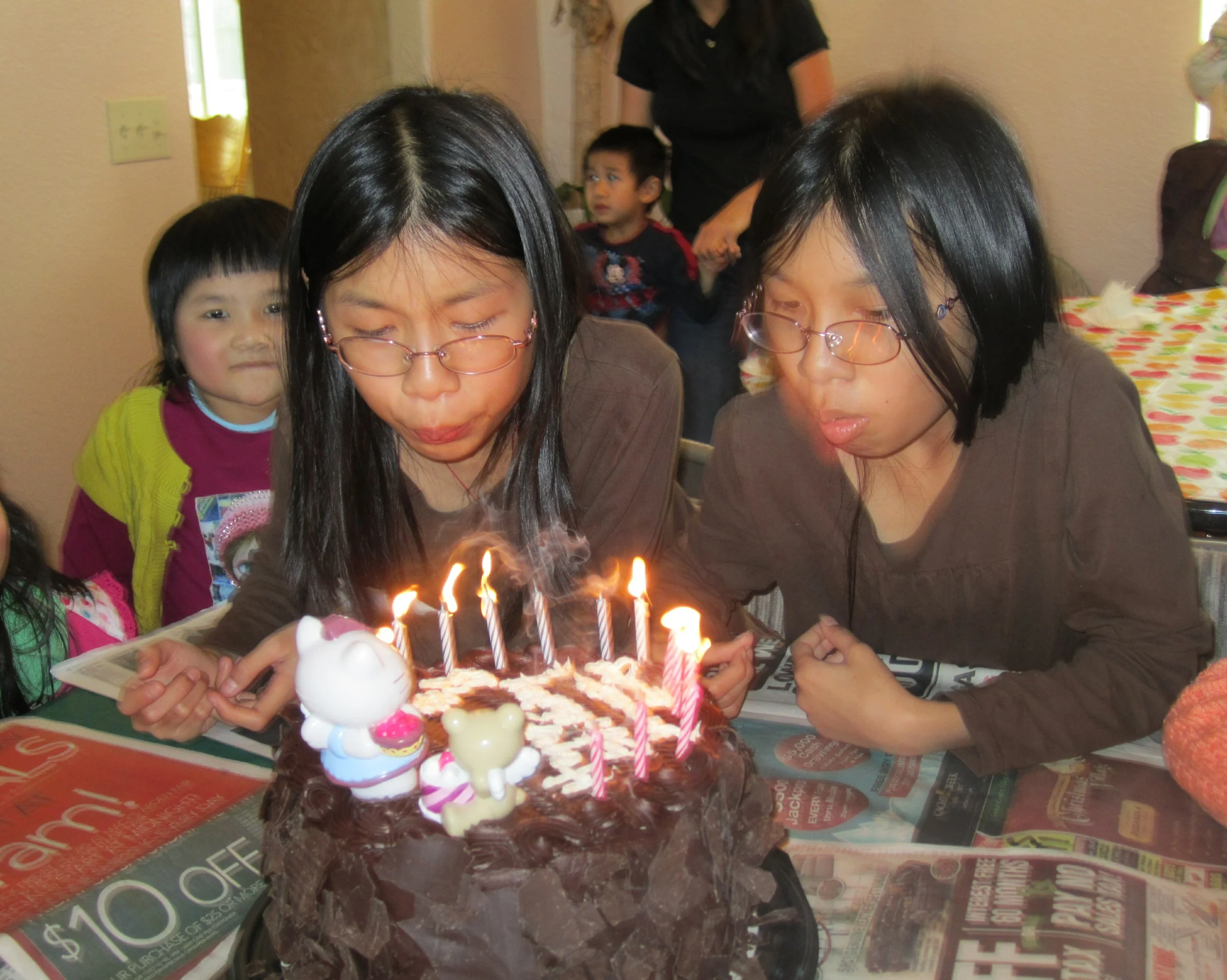 twinsbday00013.jpg