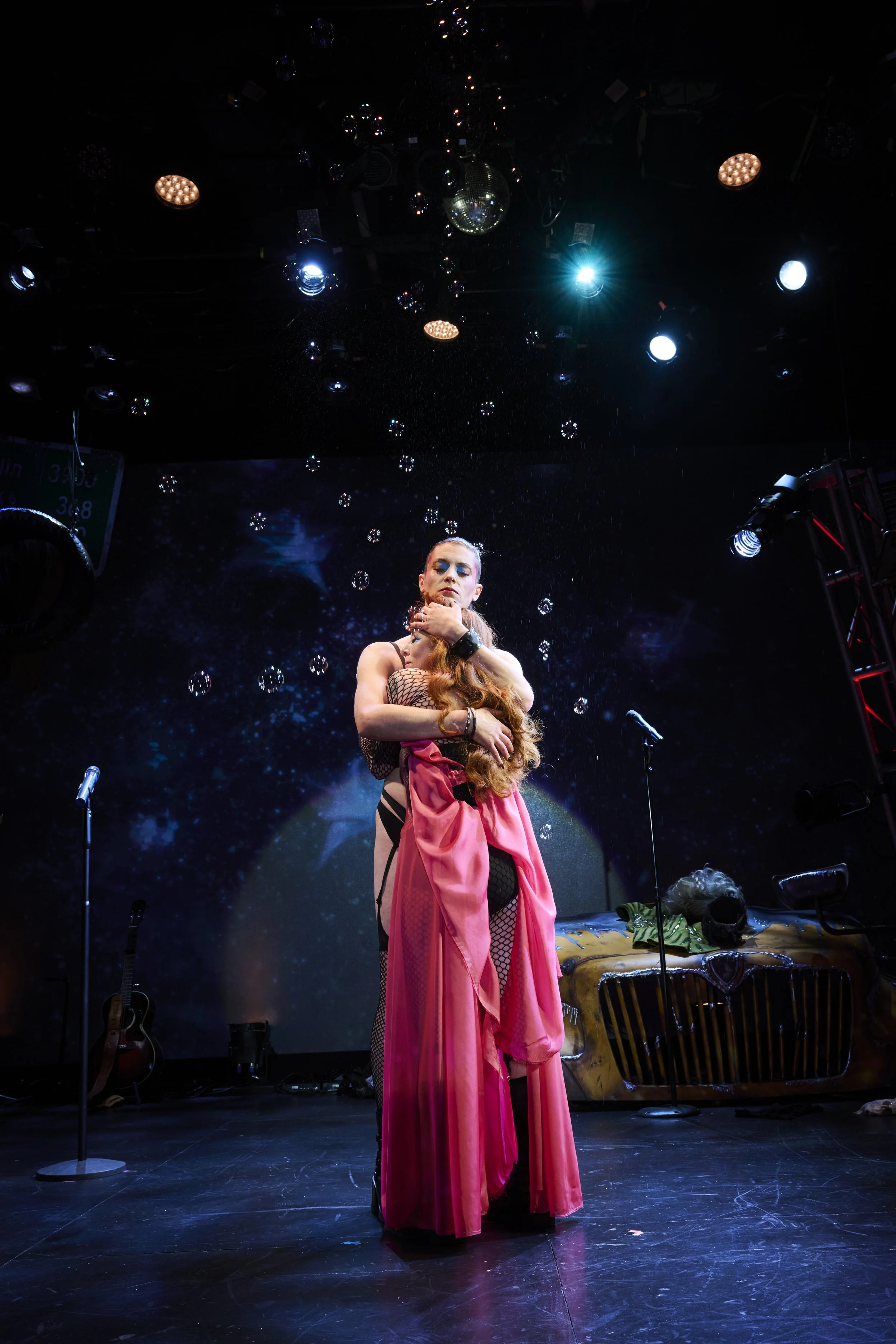 *260521_CityTheatre_Hedwig_KJH_276.jpg