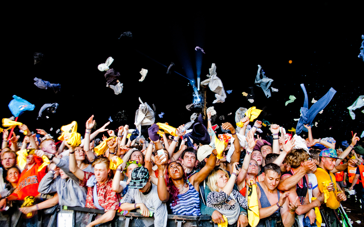 Roskilde Festival / Major Lazer crowd, Denmark, 06/07 2014. © Gonzales Photo/Helena Lundquist / PYMCA