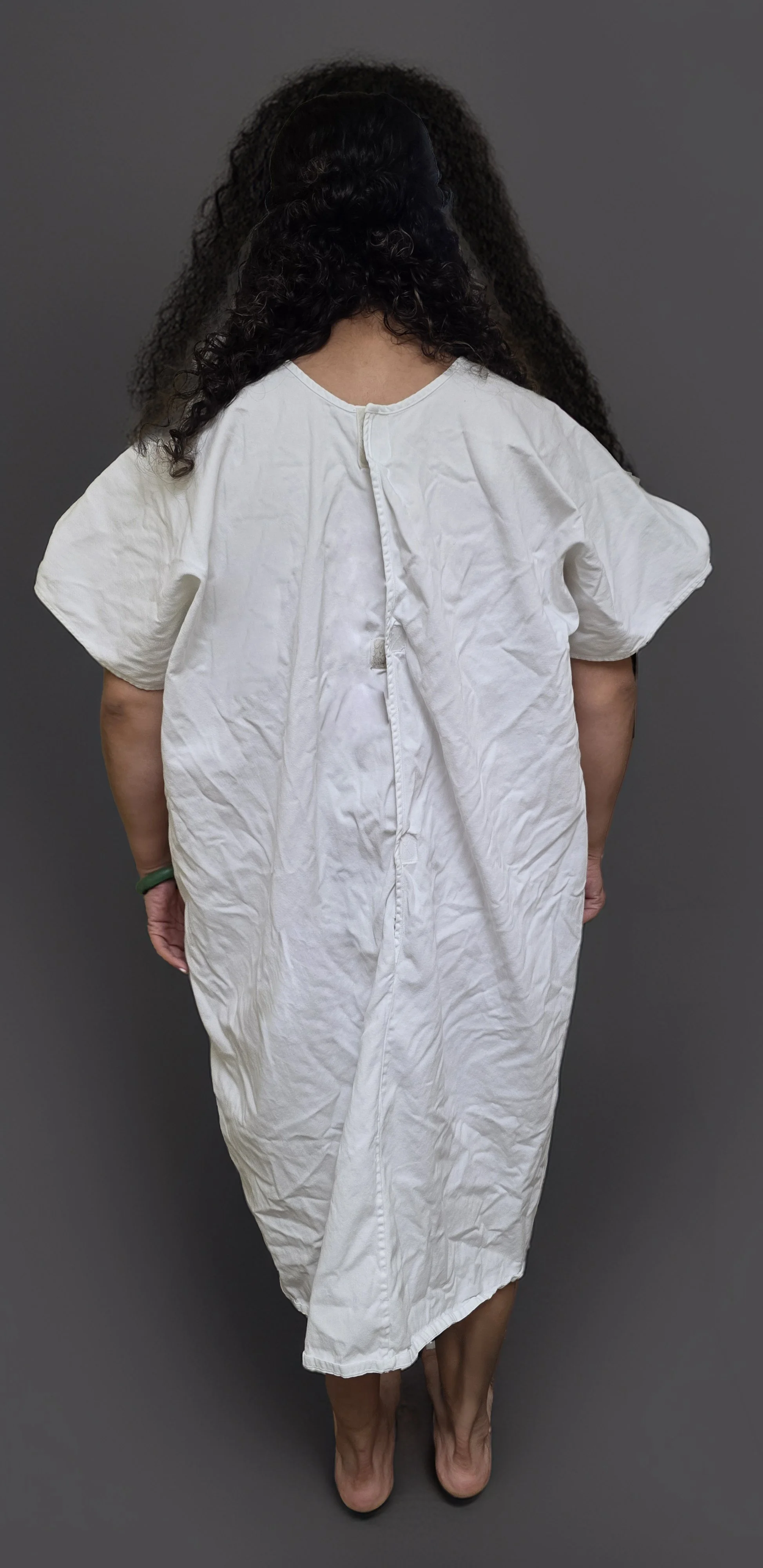 Web gown pic 05b.jpg