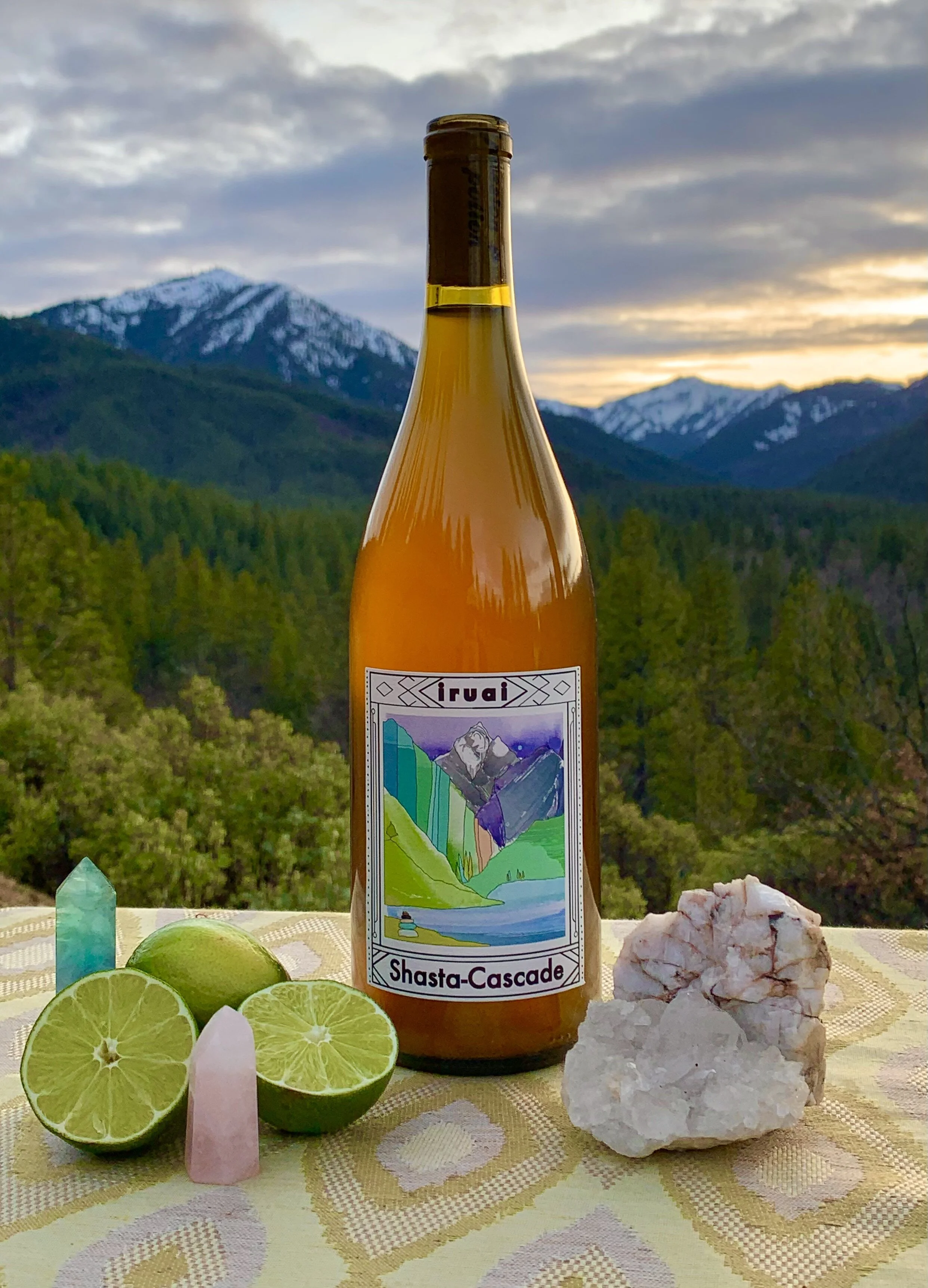 20-Shasta-White-Bottle-Shot.jpeg