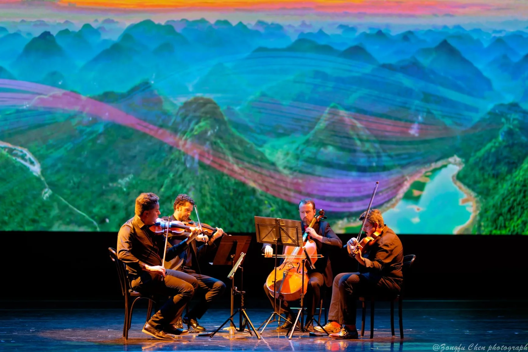 The Redwood Arts Council