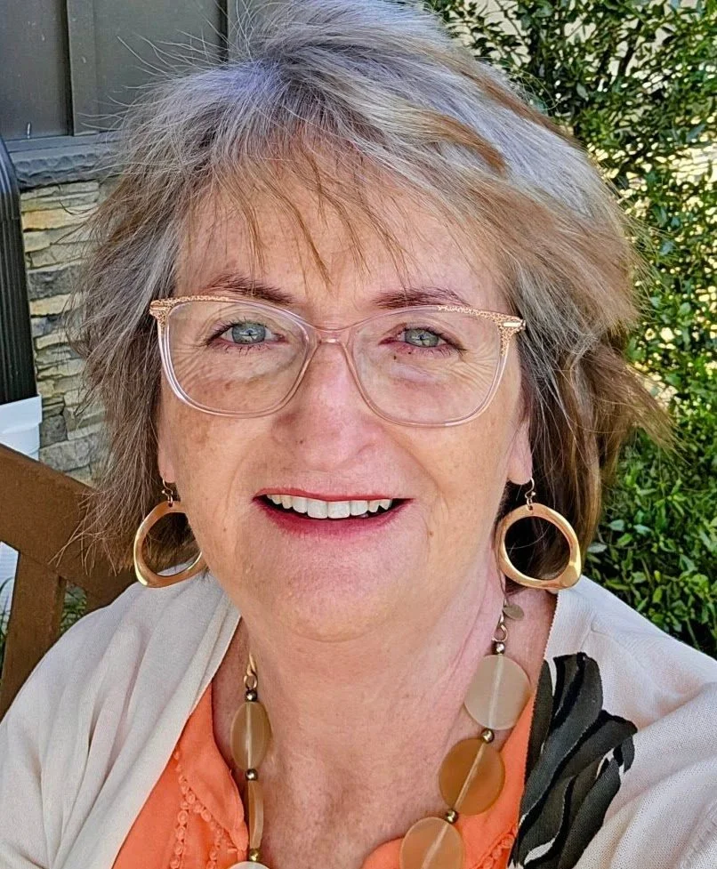 Mary Monoky NON-FICTION: The Echo of Quiet Things