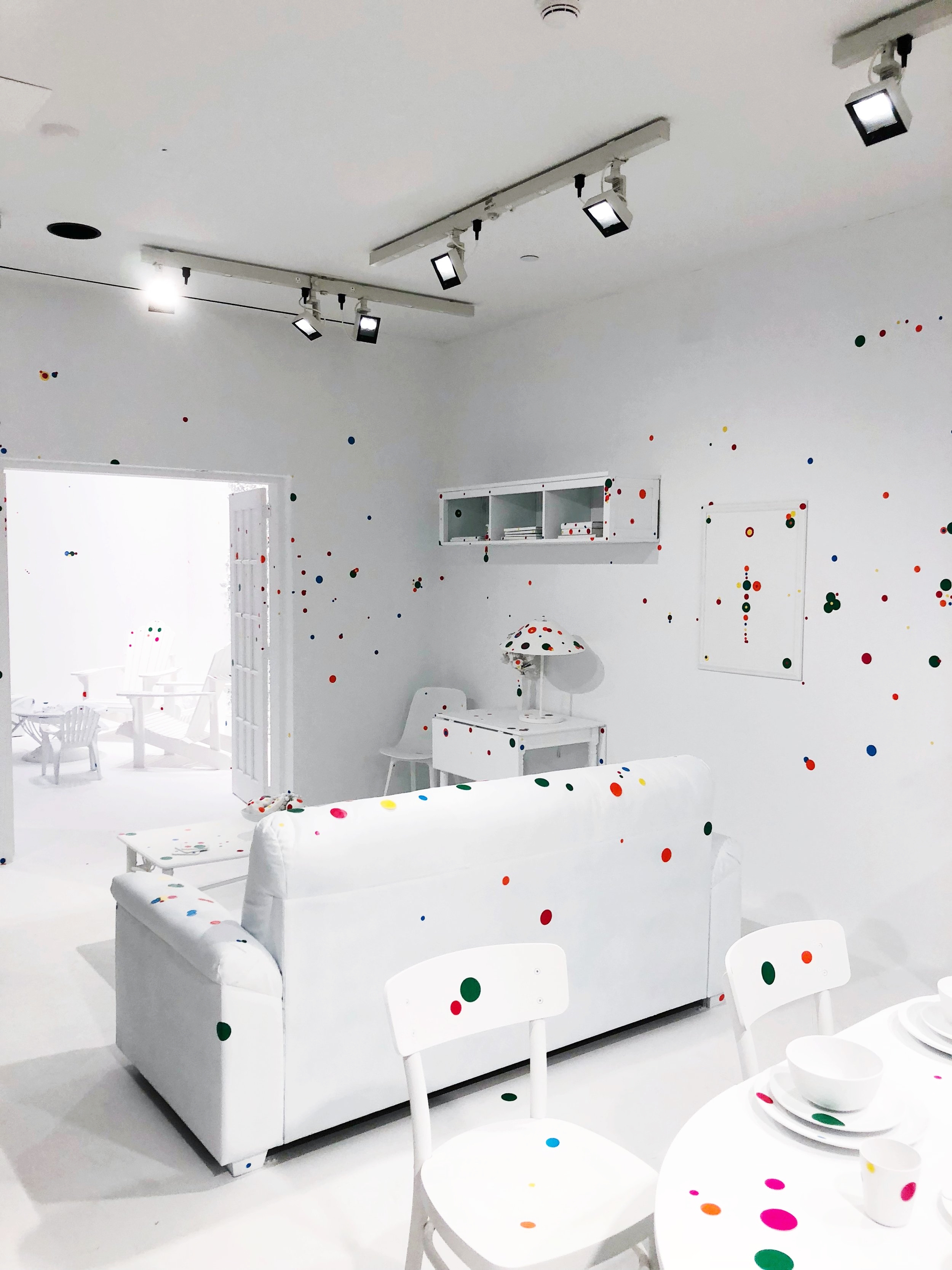 Yayoi Kusama Obliteration Room