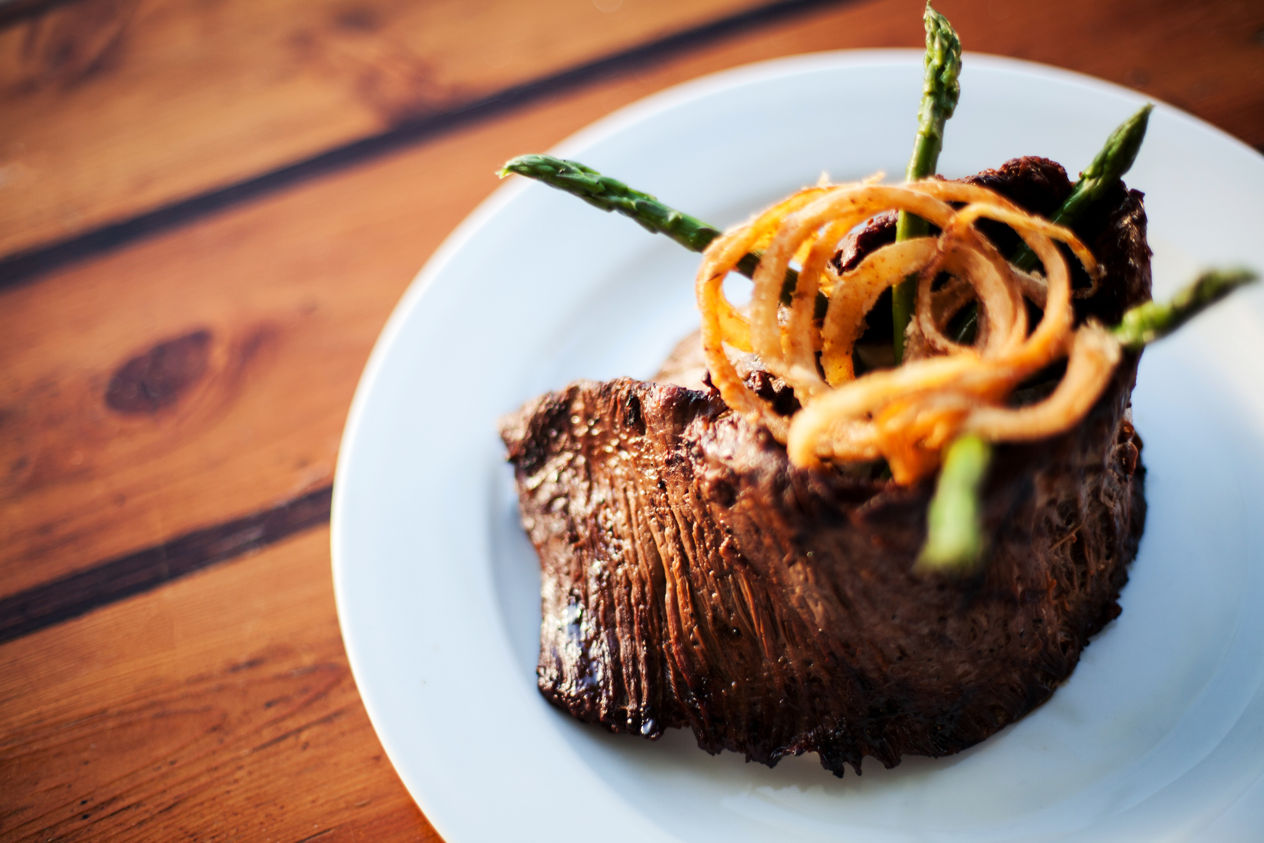 High Tide Bar & Seafood Grill