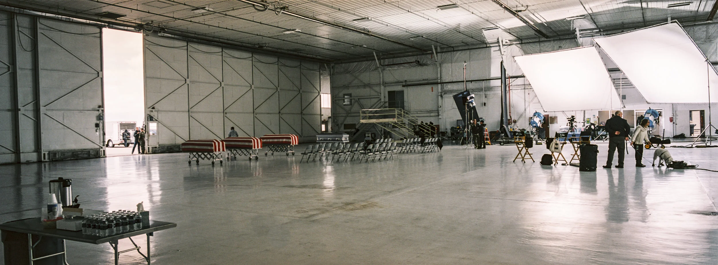 R1-00212-0018.jpg