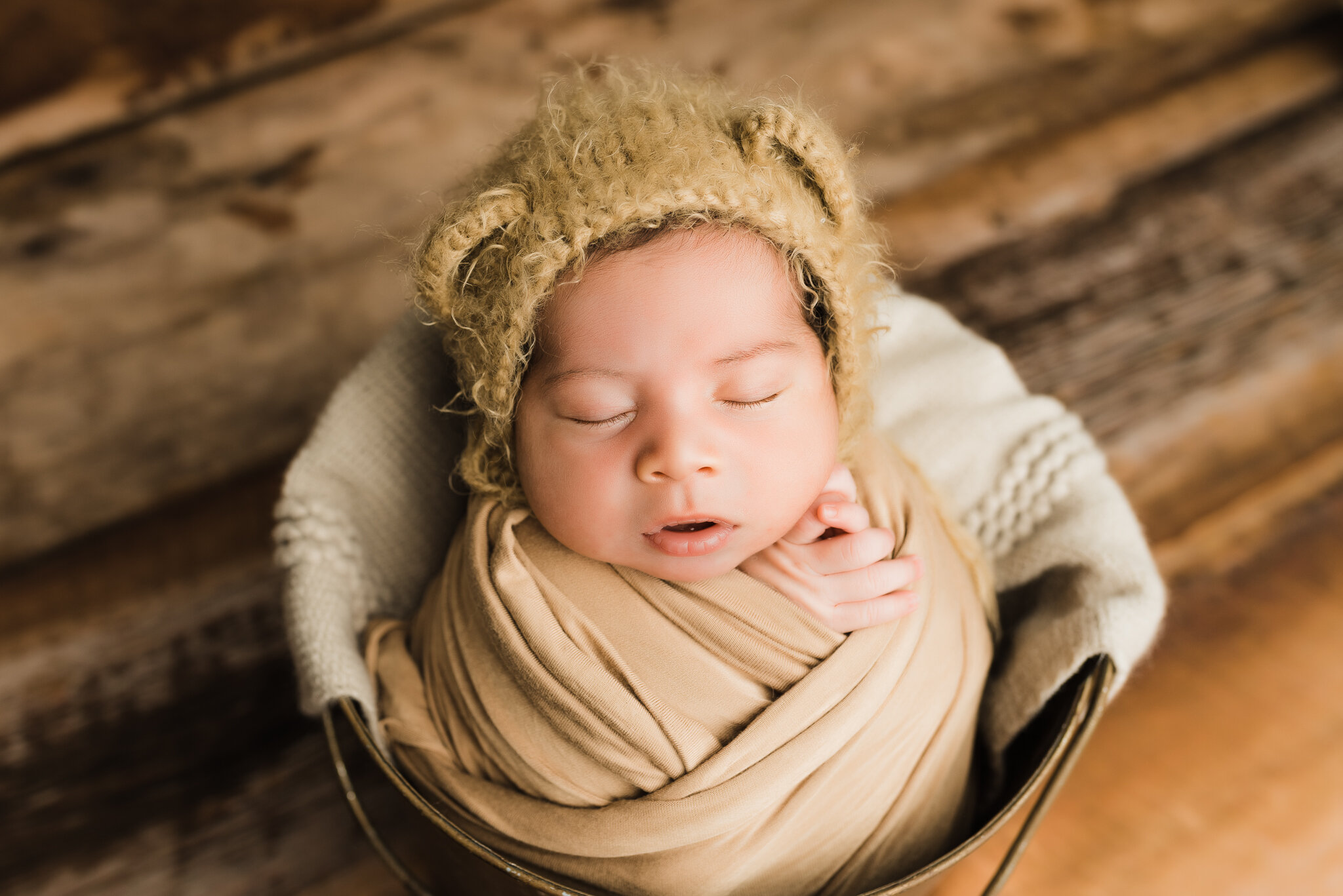 Albuquerque newborn photographer 12.jpg