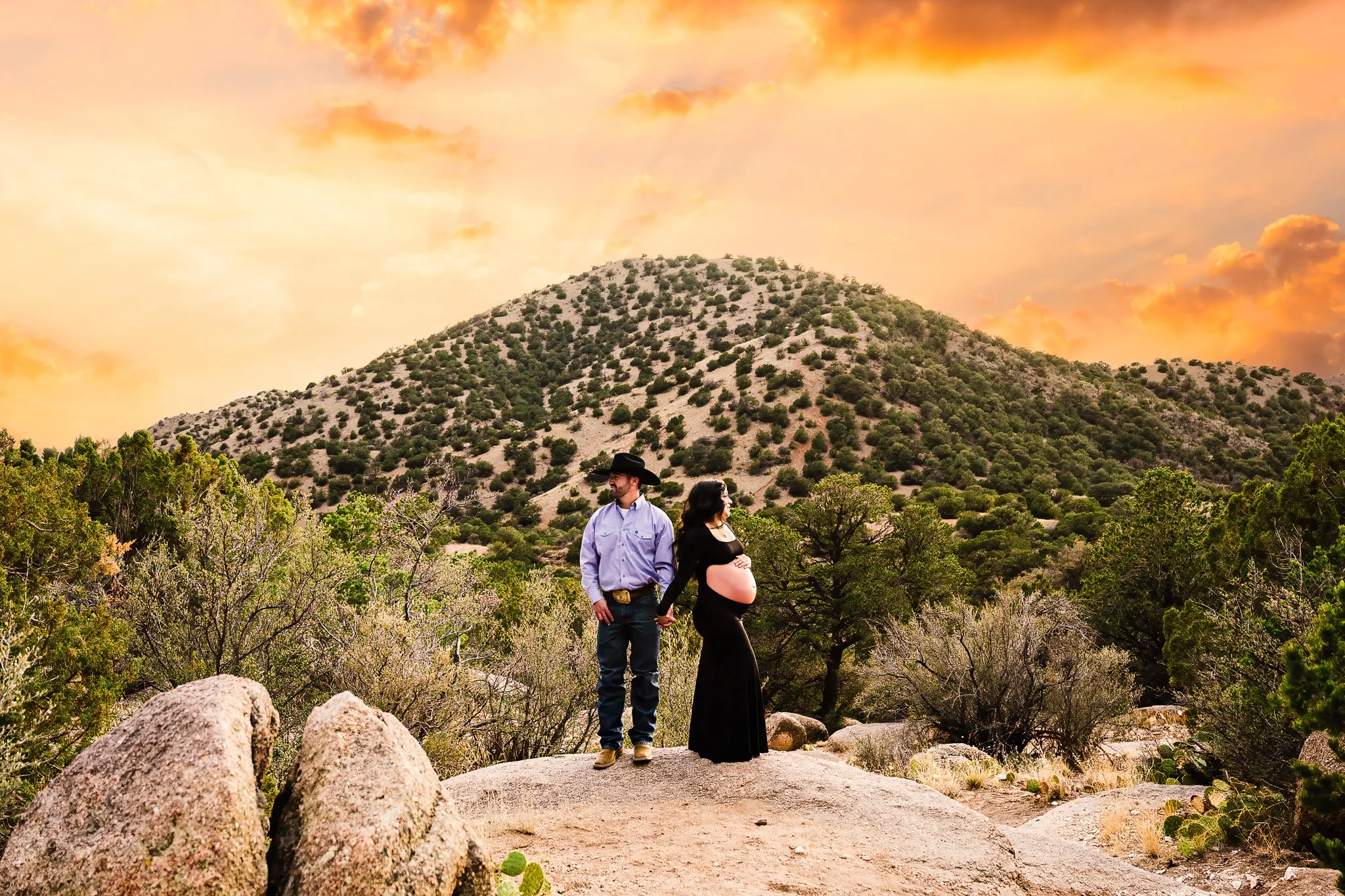 Albuquerque maternity photographer | Santa Fe maternity photographer | New Mexico maternity photographer
