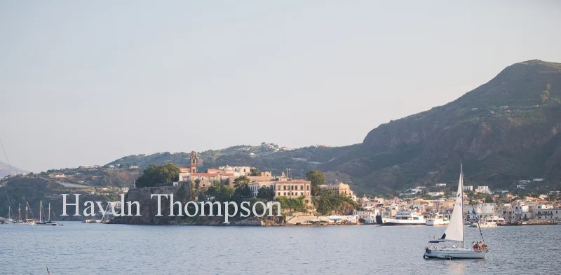 Lipary Port, Sicily.jpg