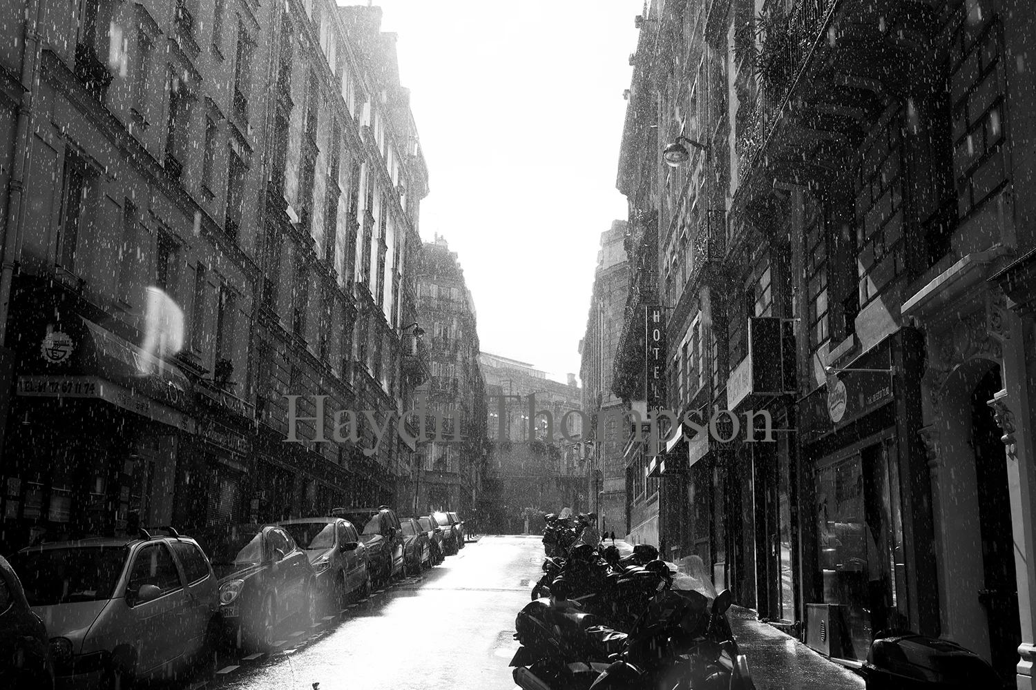 Shower - Paris (Small Size) copy.jpg