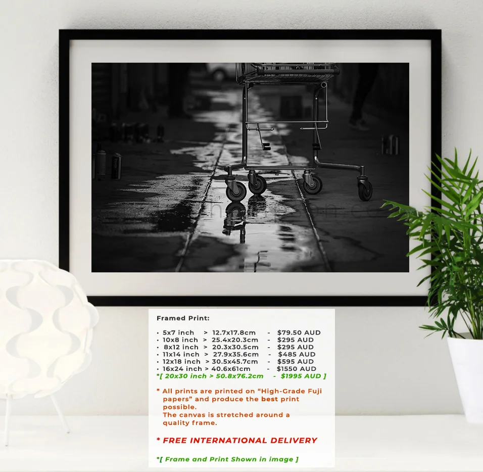Photo Frame (Trolley To Fame -BLACK).jpg