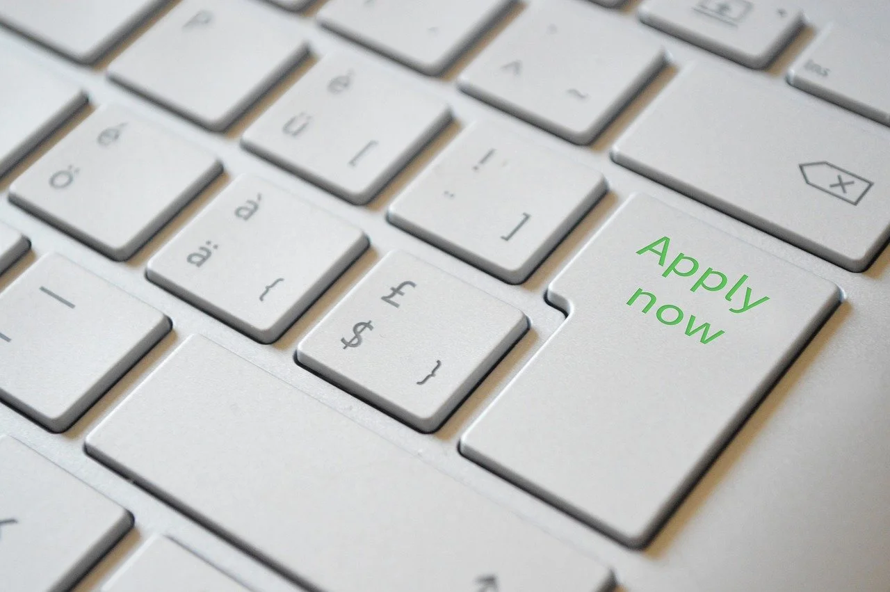 Simplify the Job Search Process: 6 Tips to Help Maximize Your Time!