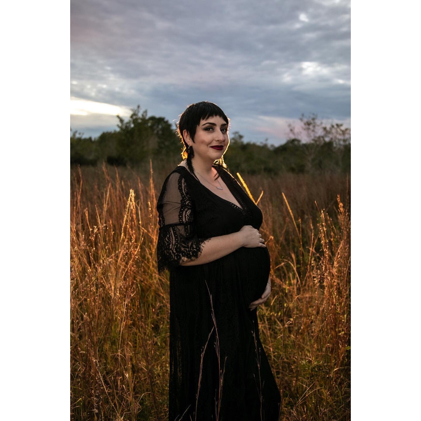 Penelope&rsquo;s first photo shoot. Can&rsquo;t wait to meet you! @maurasloane @stoopsjohn #maternityshoot #witchyvibes