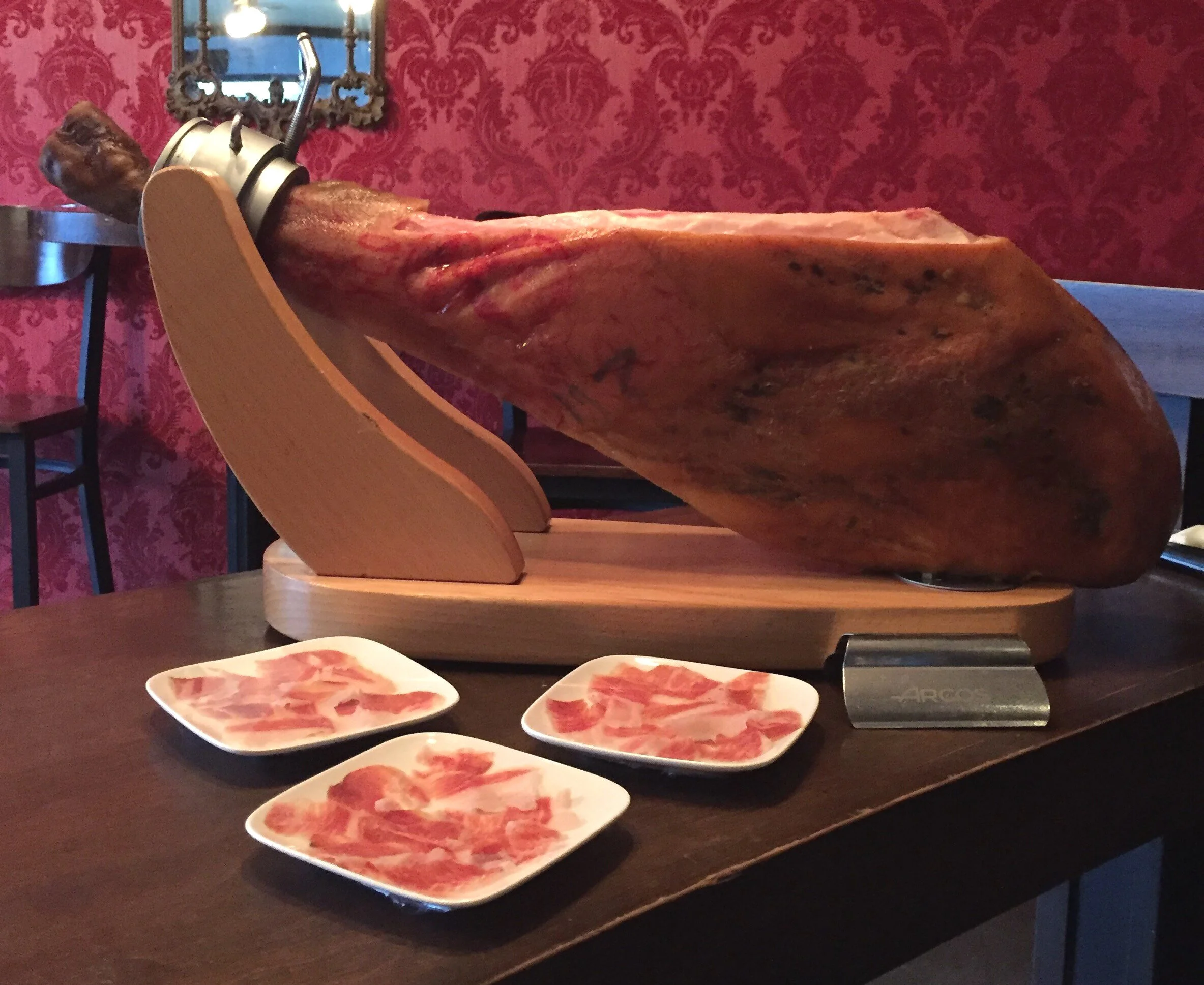 Jamon+cropped.jpg